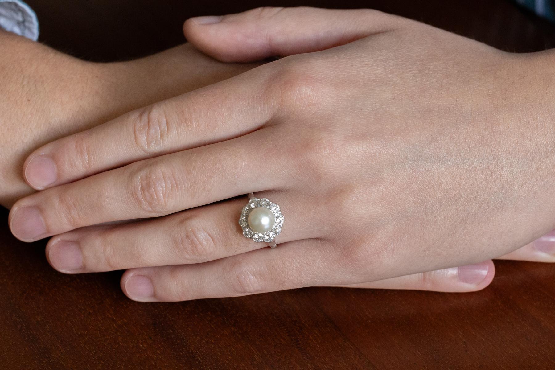 Bague en platine avec perle et diamants 1,00ct, milieu du 20e siècle. Bon état - En vente à Chorzów, PL