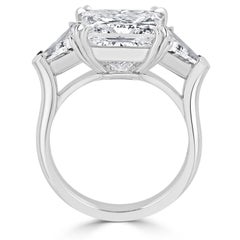 Platinum Ring, Set with Princess Cut Diamond, Weigh 5.02 Carat D Color SI1