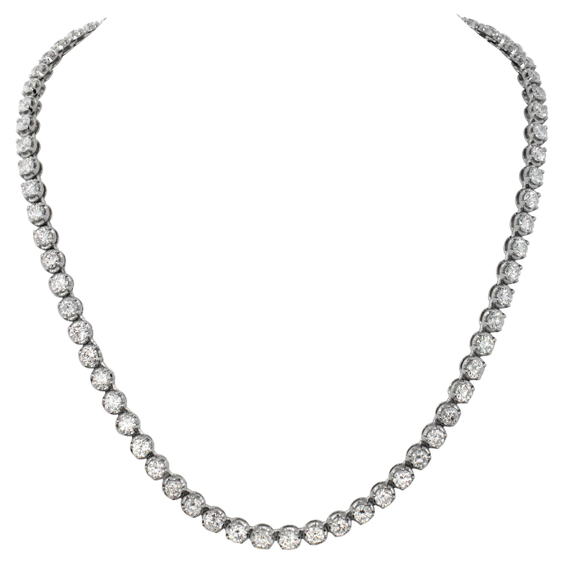 Platinum Riviera diamond necklace with round brilliant cut diamonds For Sale