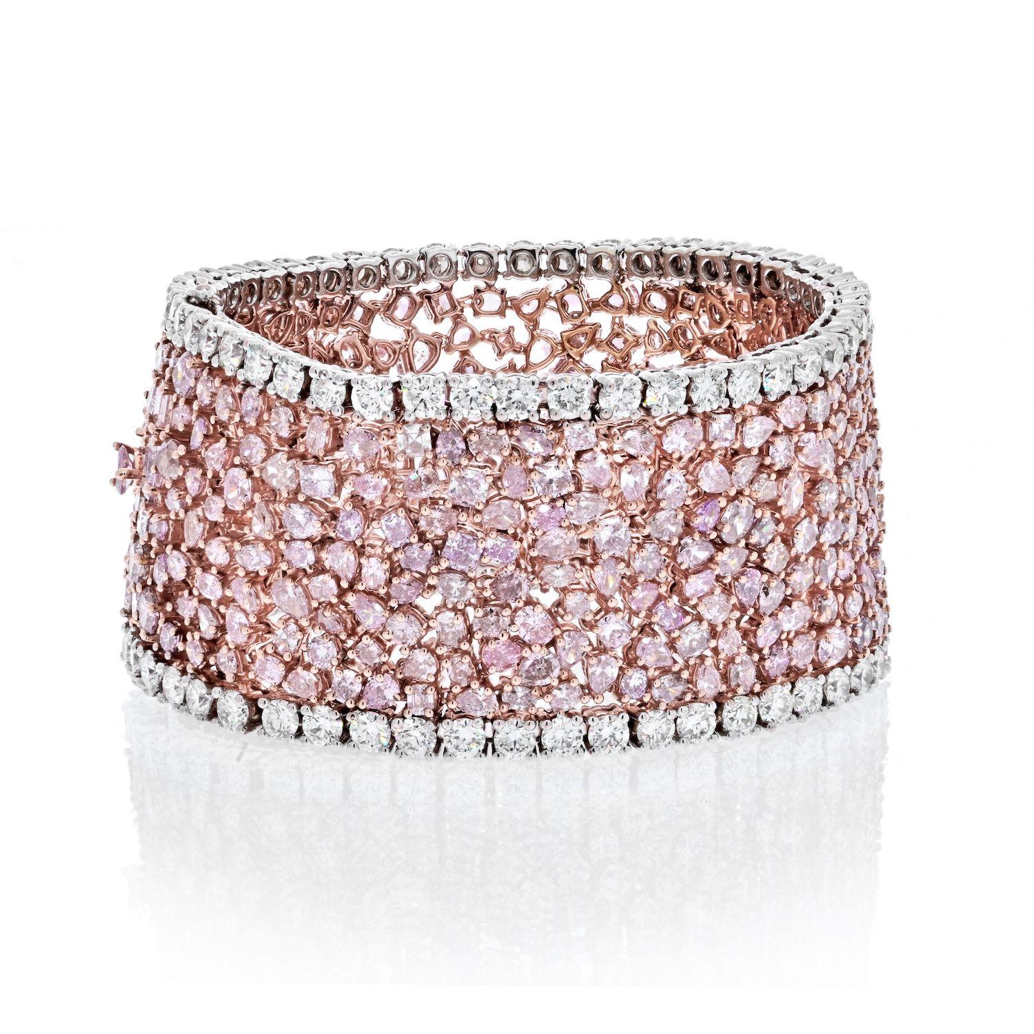 Moderne Bracelet tapis en platine et or rose 47,00cttw Fancy Pink Diamond en vente