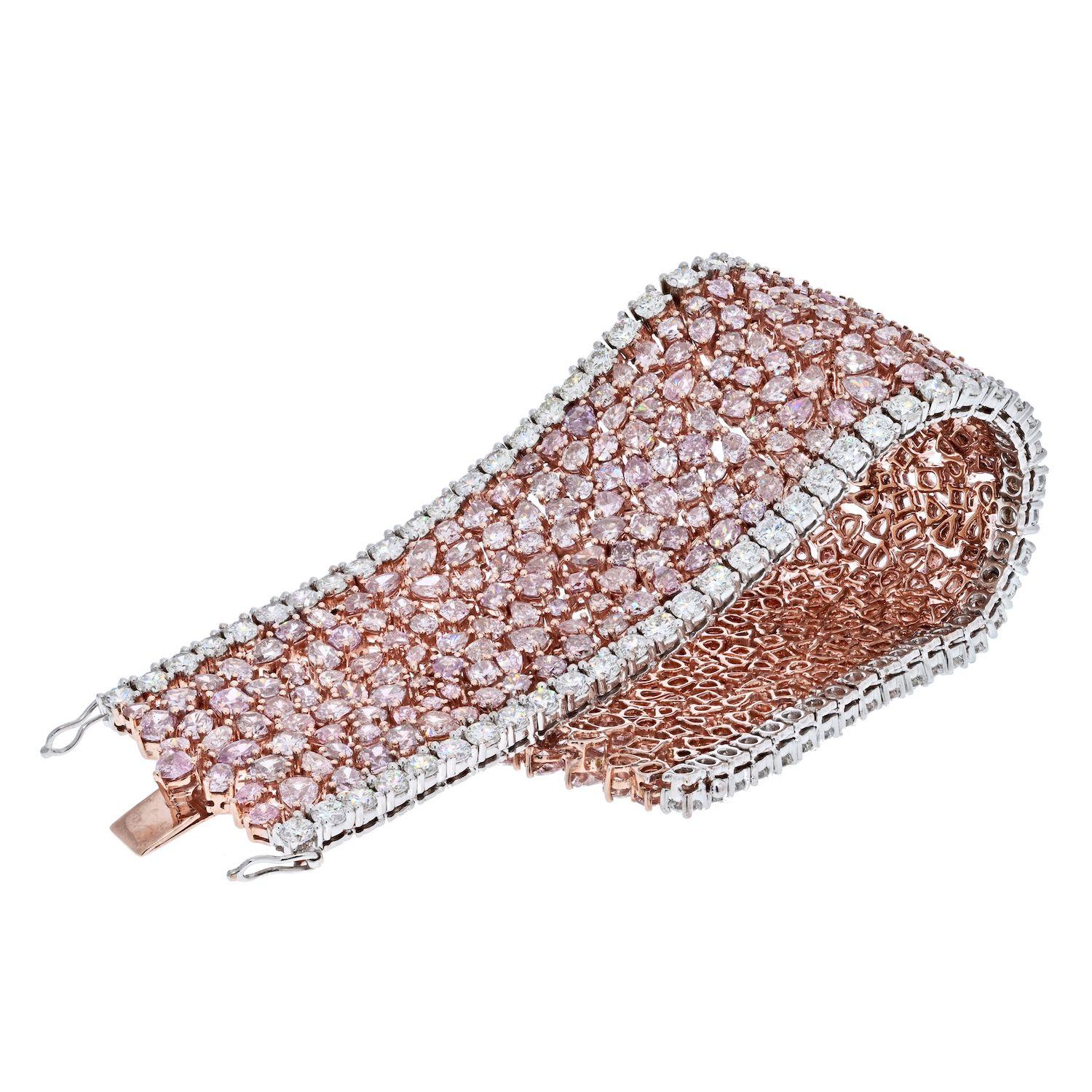 Taille ronde Bracelet tapis en platine et or rose 47,00cttw Fancy Pink Diamond en vente