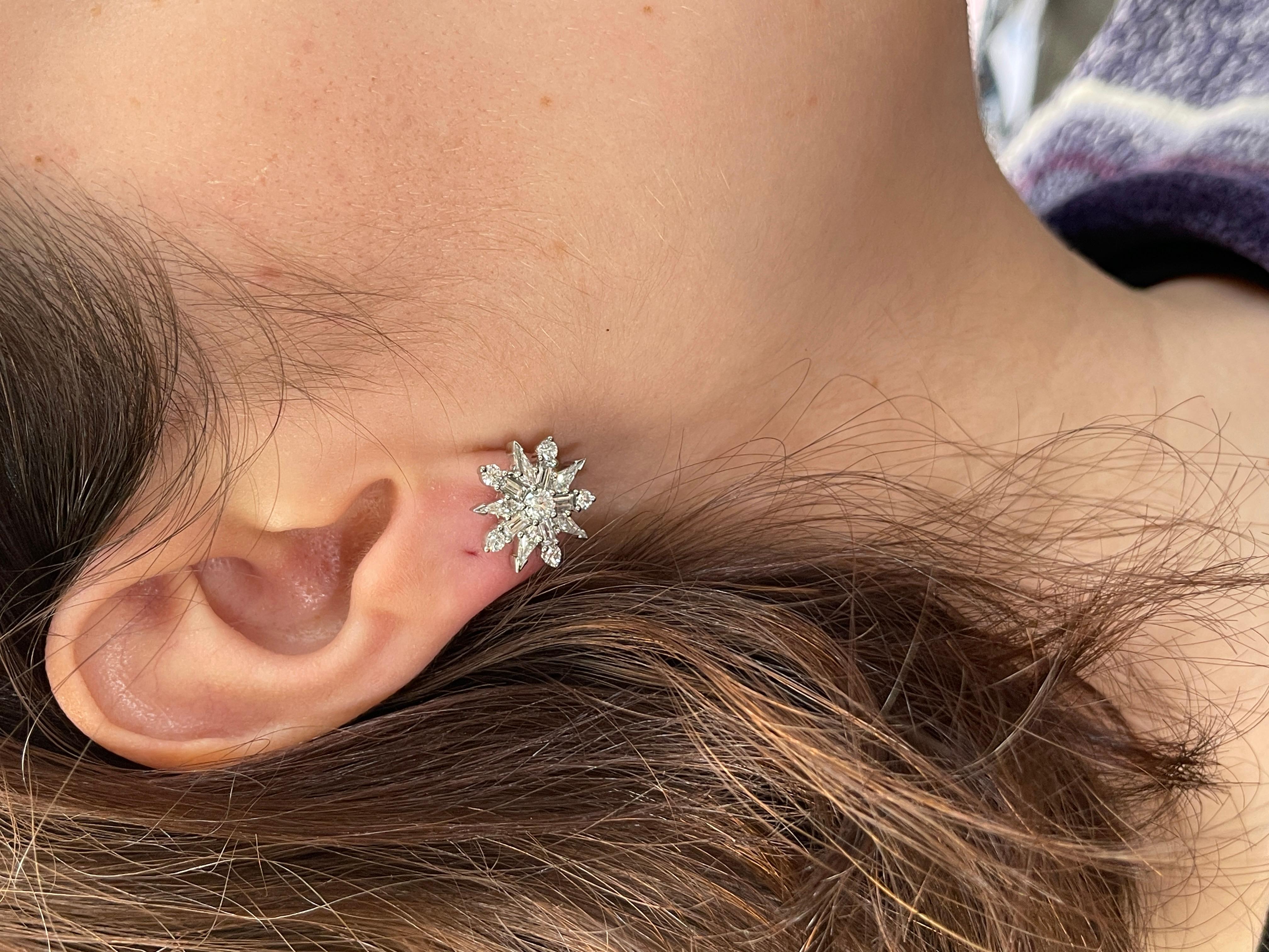 Women's Platinum Round Baguette Kite Diamond Star Earrings For Sale