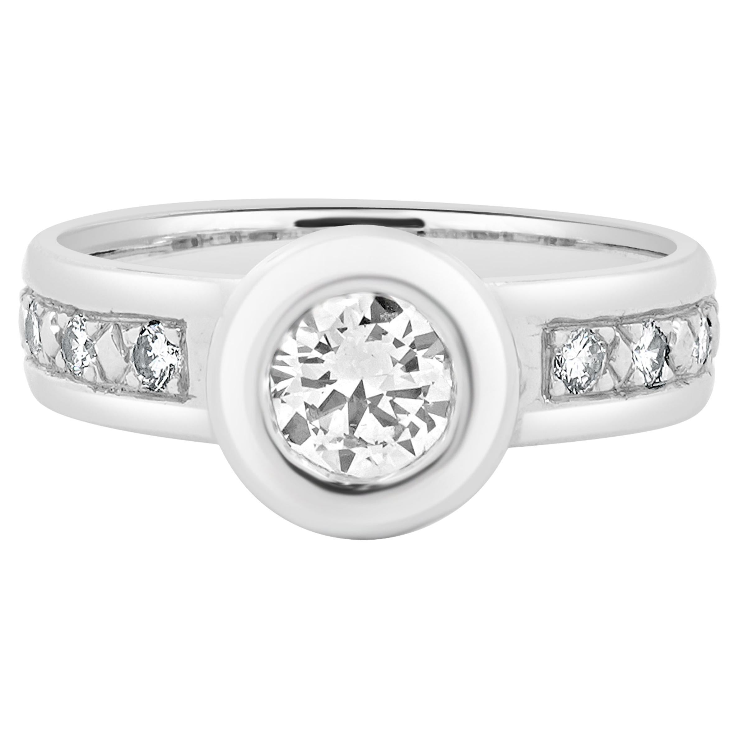 Platinum Round Brilliant Cut Diamond Engagement Ring
