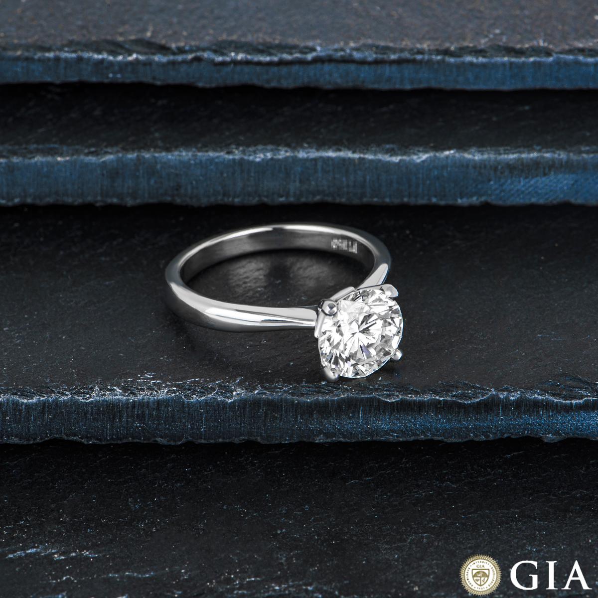 GIA-zertifizierter Platinring mit rundem Diamanten im Brillantschliff 2,00 Karat L/SI1 im Angebot 1