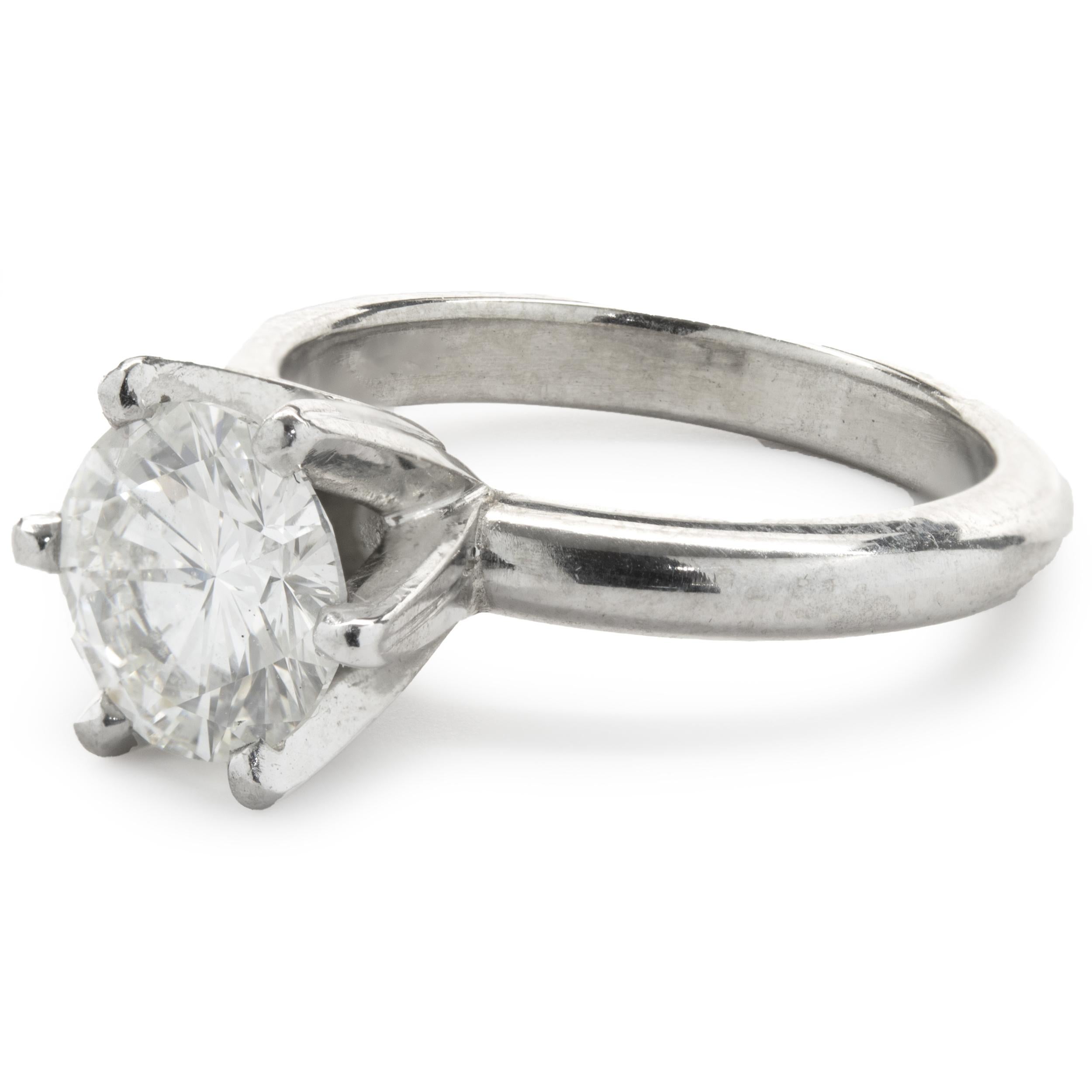 Round Cut Platinum Round Brilliant Diamond Engagement Ring