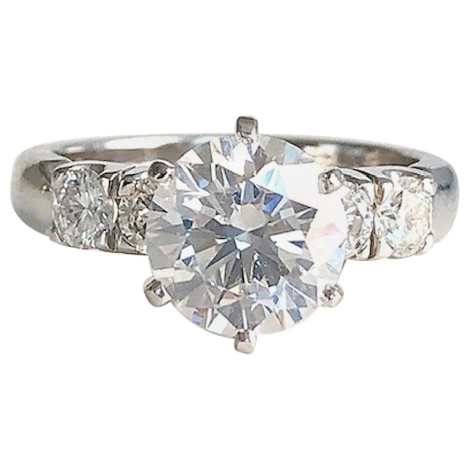 Platinum Round Diamond Engagement Ring, EVS2- 2.01 CT For Sale