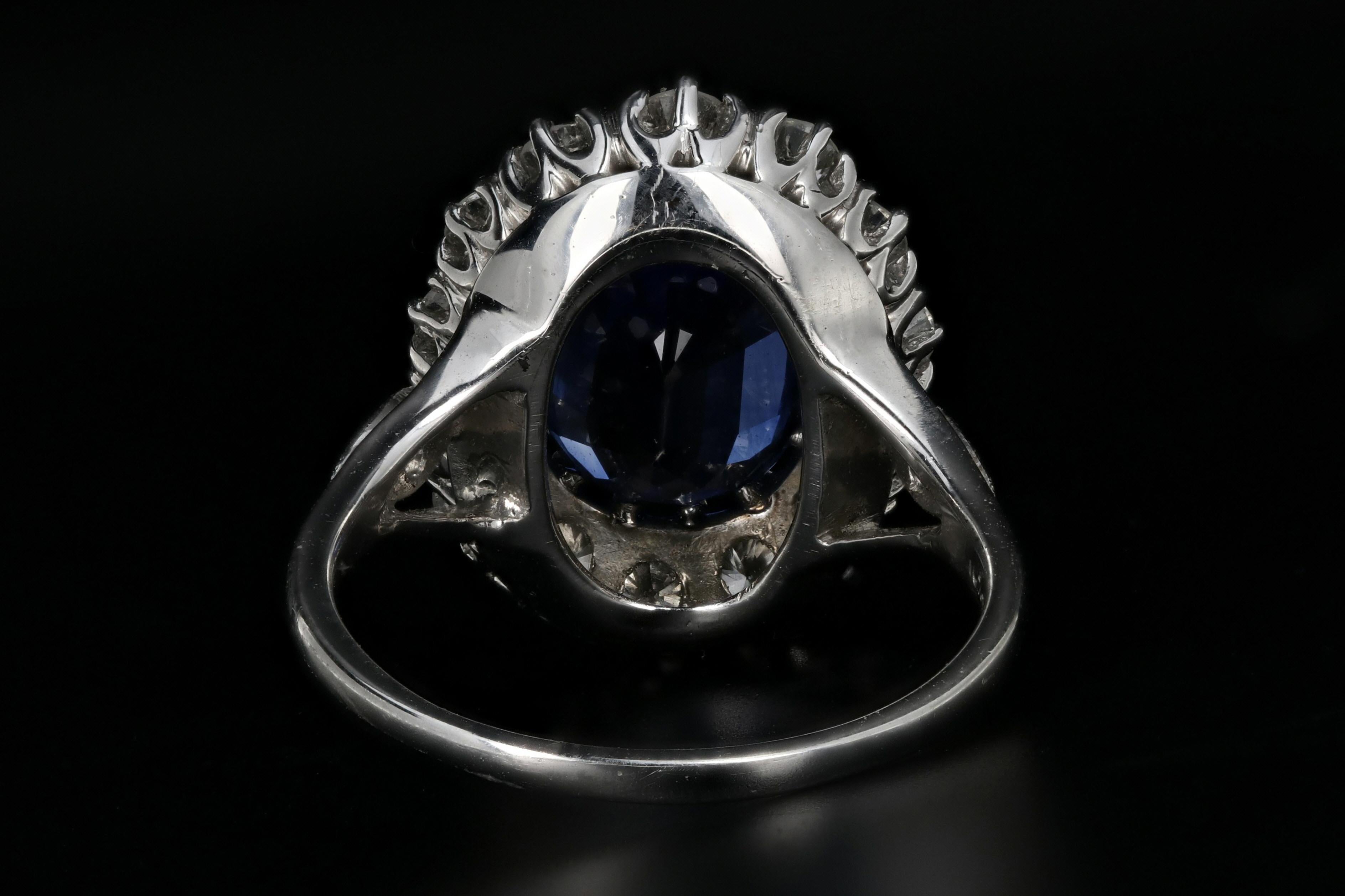 Modern Platinum Royal Blue Madagascar Sapphire and Diamond Ring GIA Certified