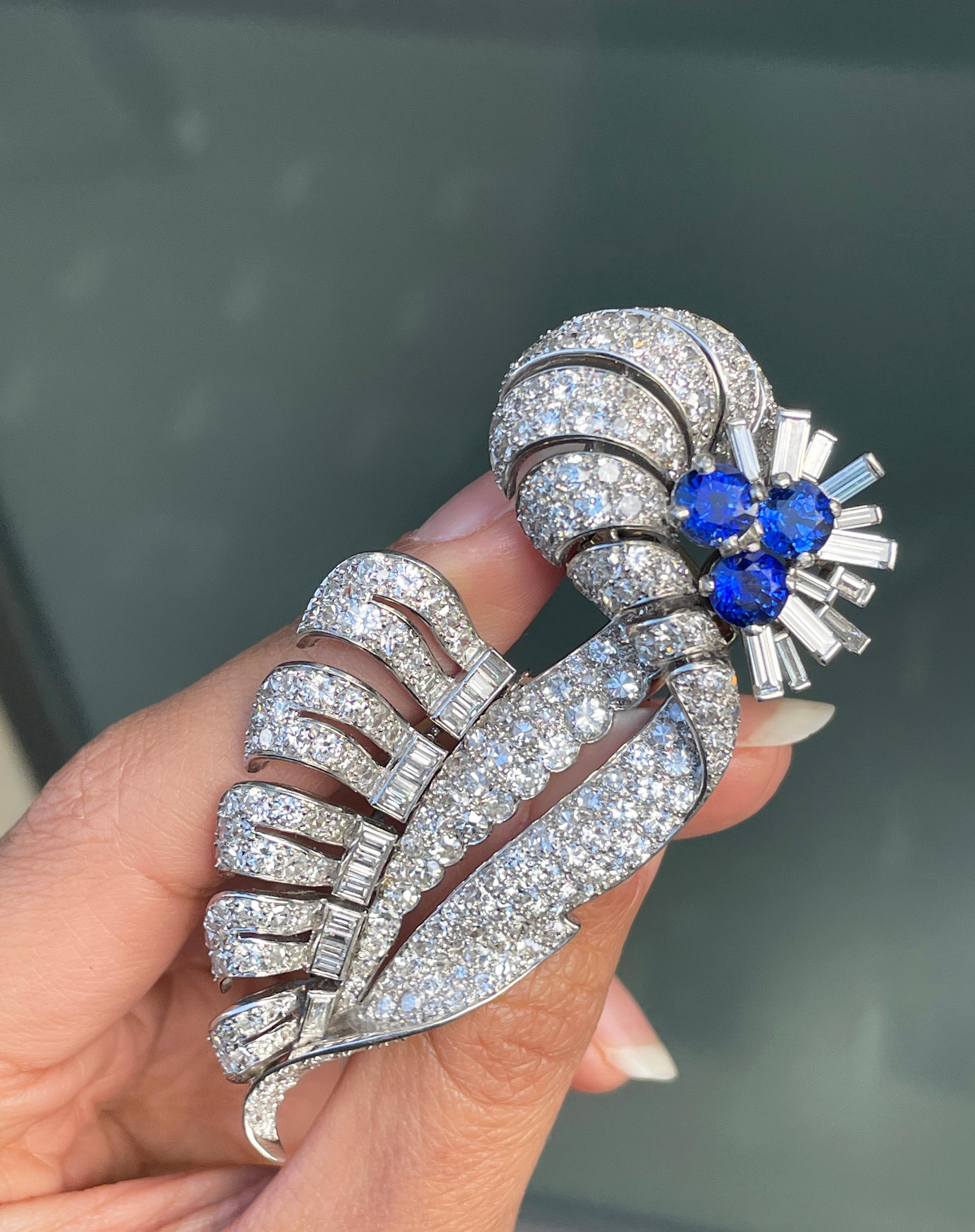 Platinum, Royal Blue Sapphire and Diamond Mid-Century French Brooch In Excellent Condition In London, GB
