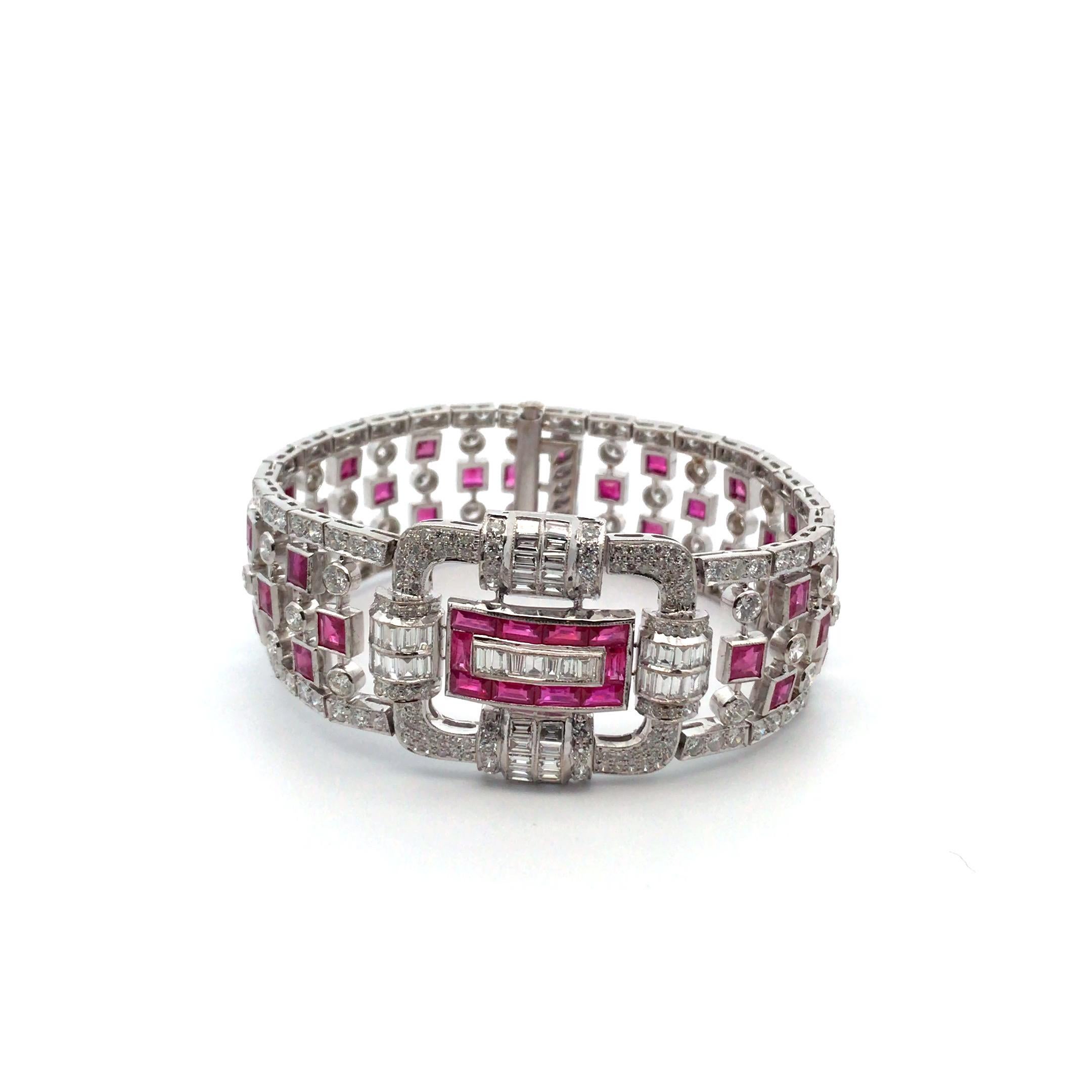 Bracelet en platine avec rubis et diamants Art déco Unisexe en vente