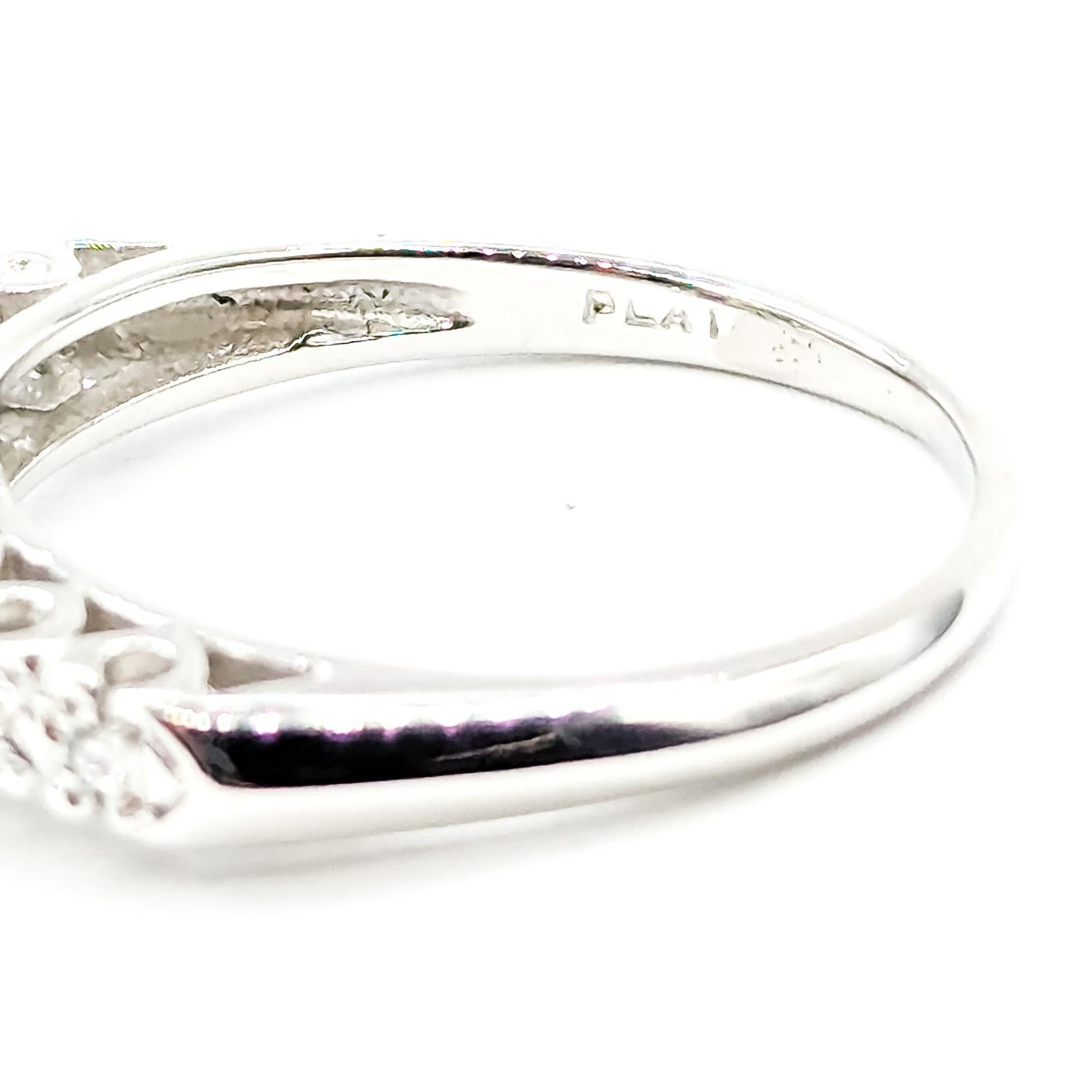 Anello di fidanzamento in platino con rubino e diamante in vendita 4