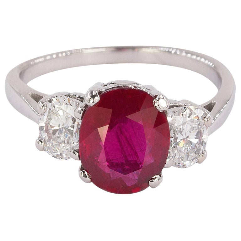 Platinum Ruby Ring For Sale at 1stDibs