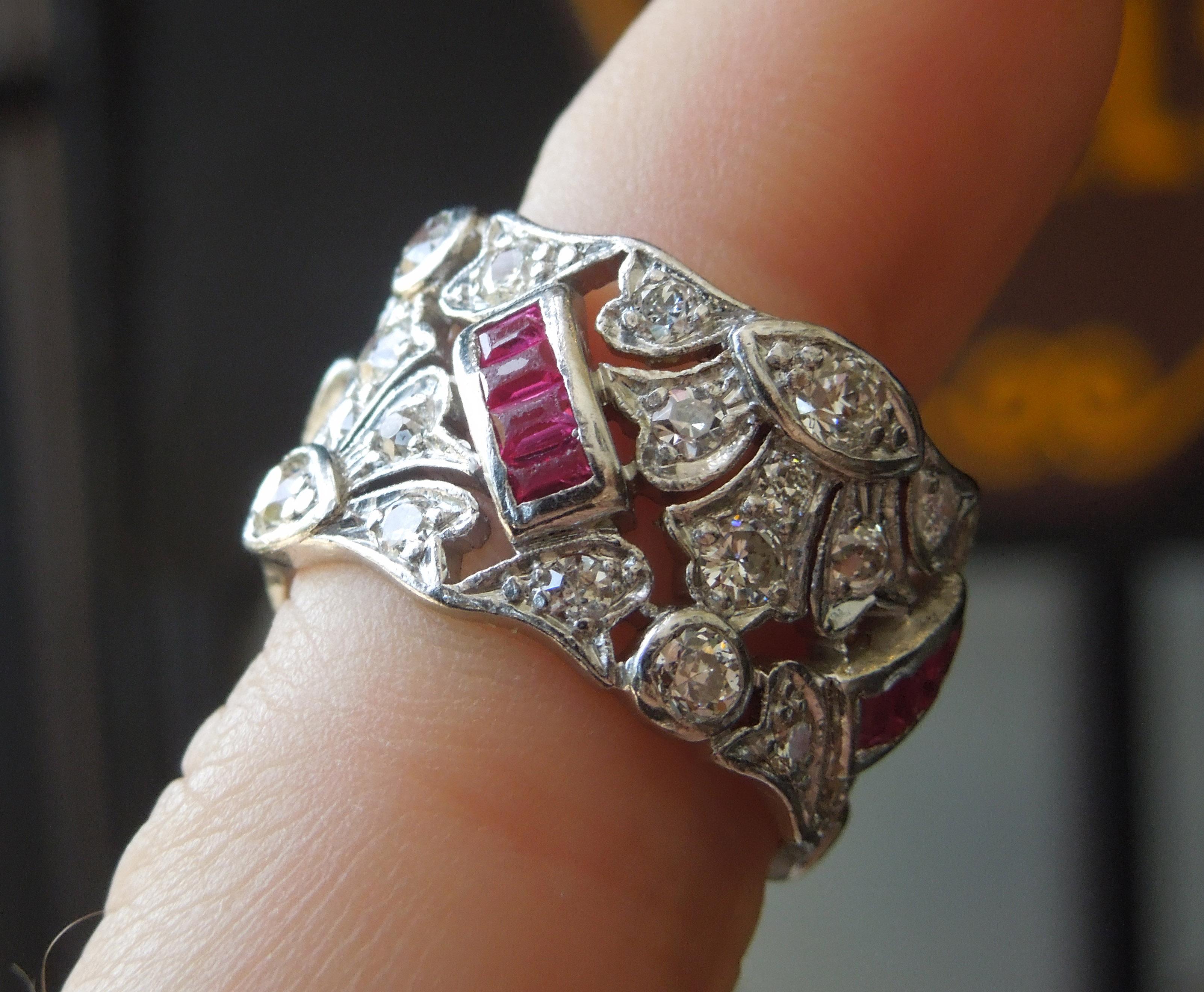 Platinum Ruby Tiara Eternity Band In Fair Condition For Sale In METAIRIE, LA