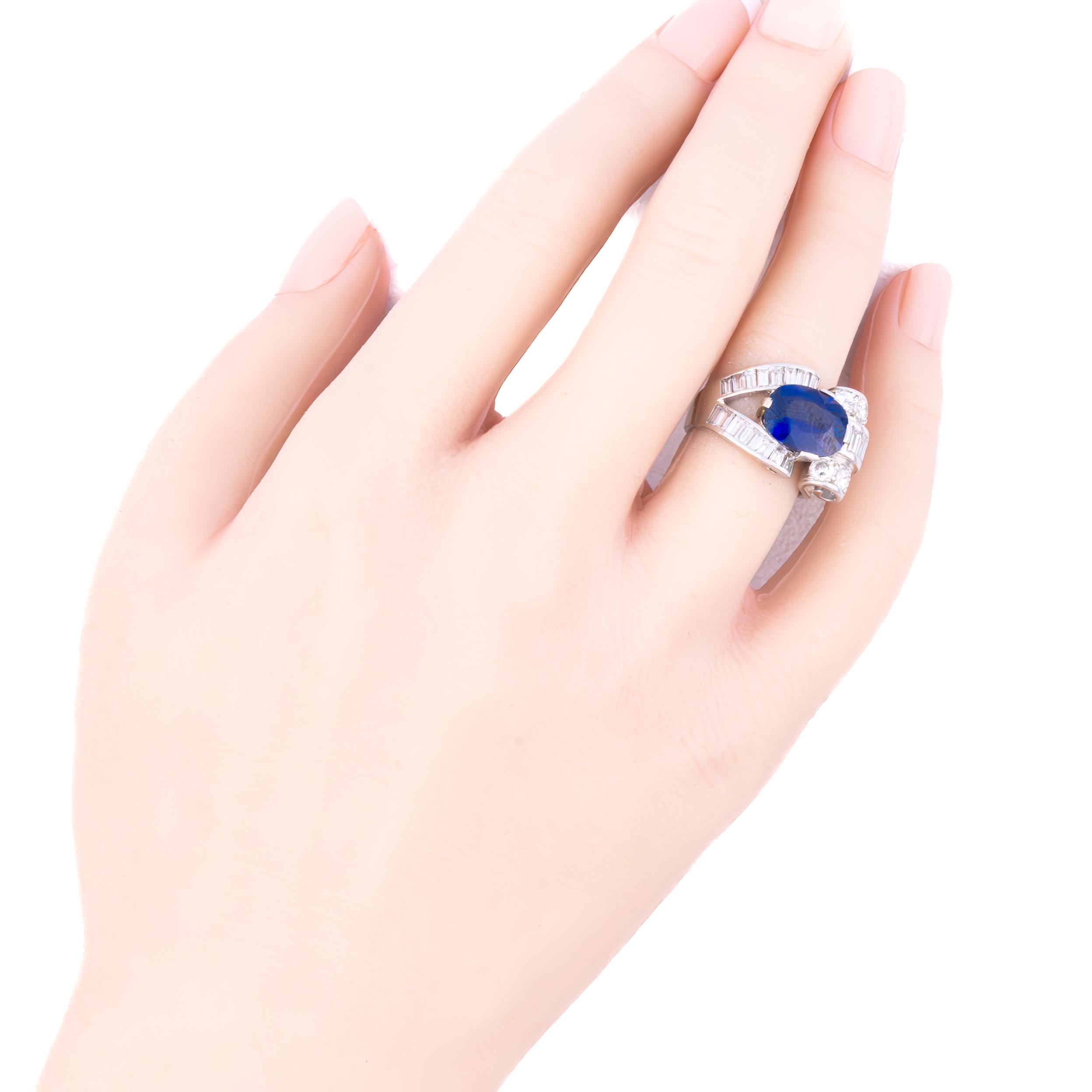 Baguette-Ring mit Saphir und Diamant aus Platin im Zustand „Hervorragend“ im Angebot in New York, NY
