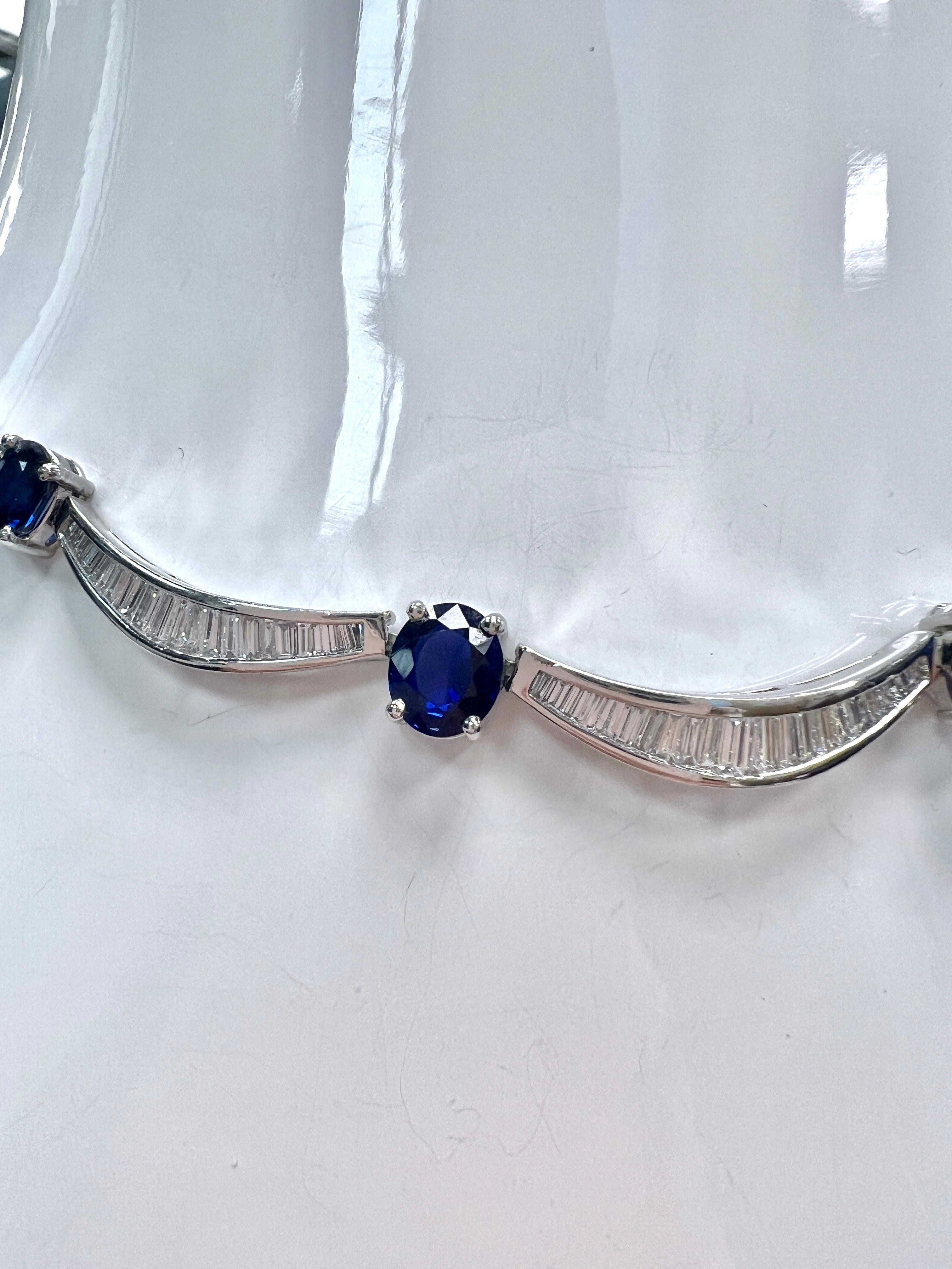 Platin, Saphir und Diamant Halskette im Zustand „Hervorragend“ im Angebot in New York, NY