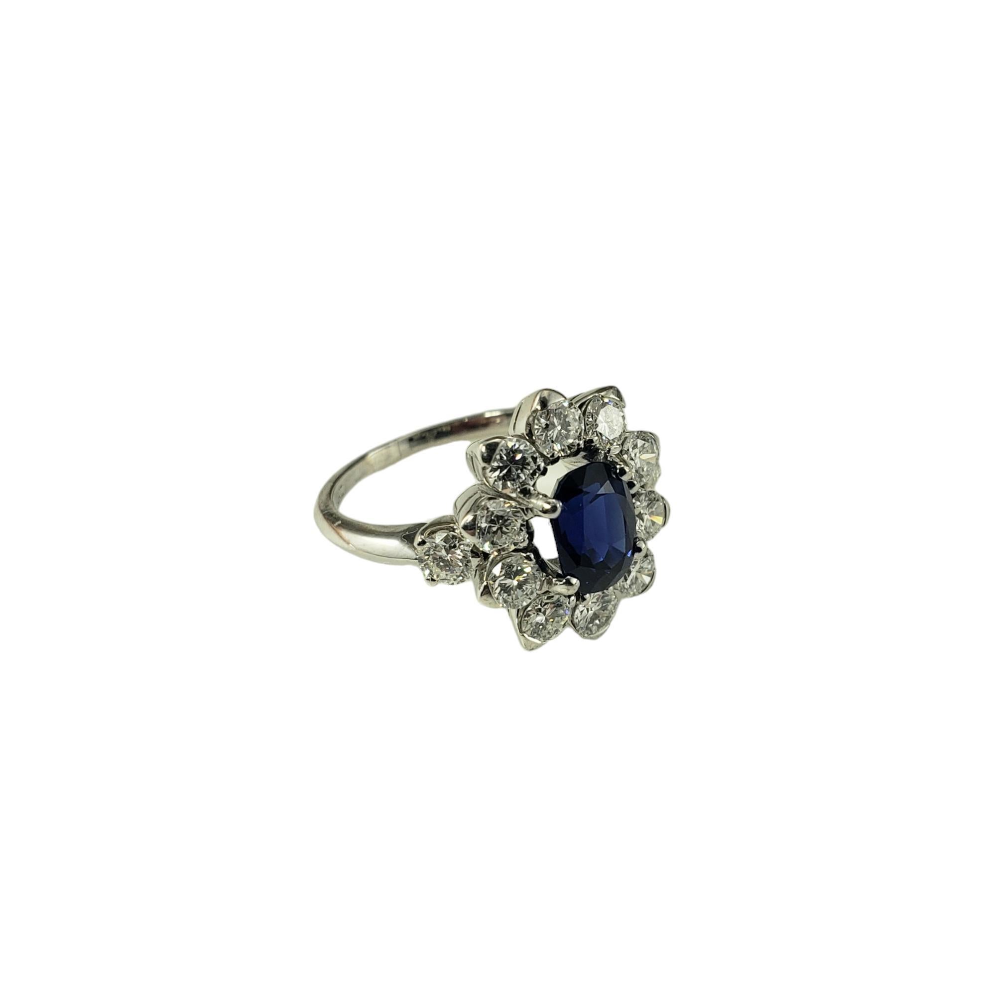 Taille ovale Bague en platine, saphir et diamant taille 5,75 n°17353 en vente