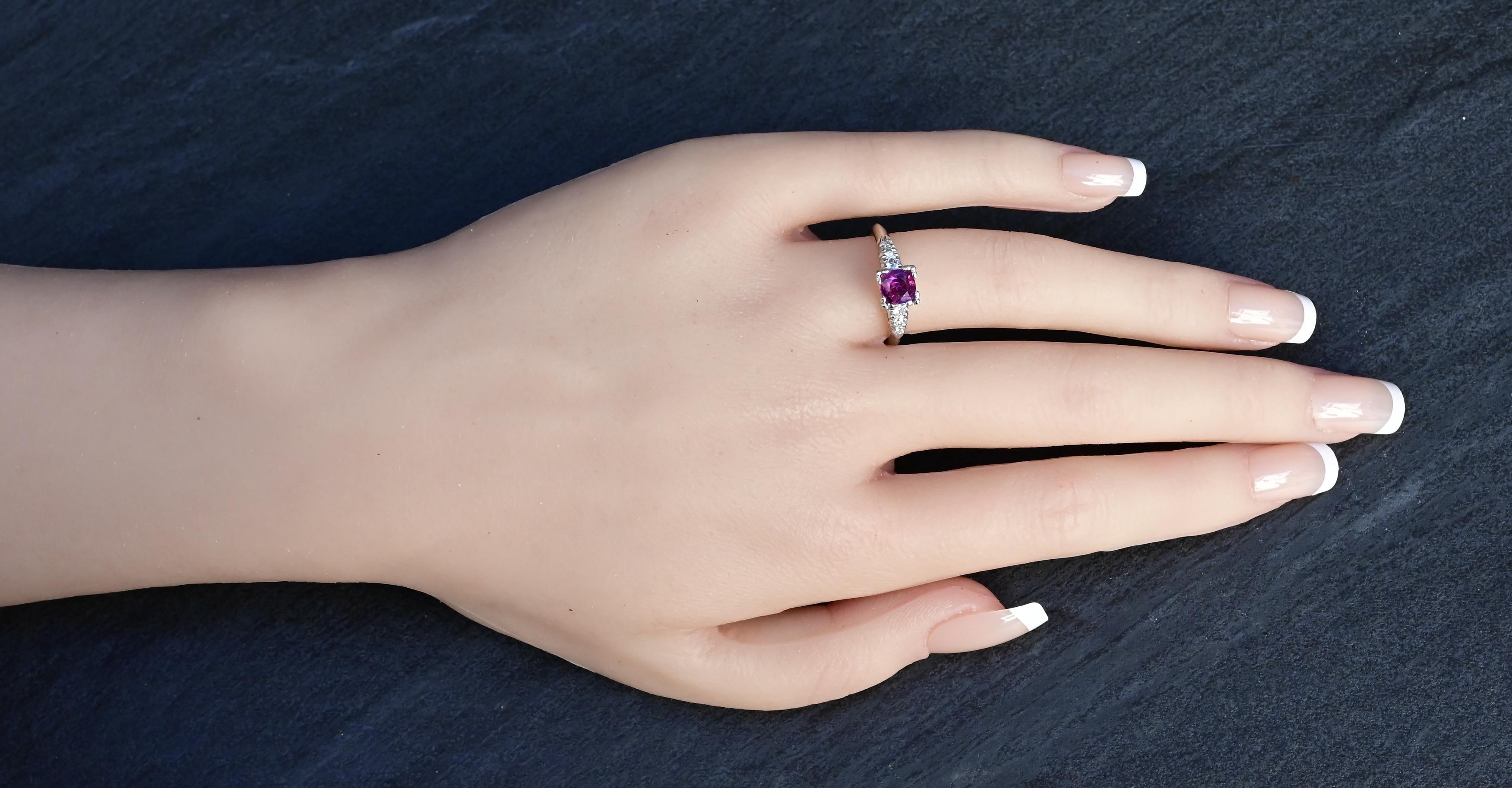 Round Cut Platinum Sapphire & Diamond Ring – 0.68 CT Sapphire, 0.08 TCW Diamonds, Size 8