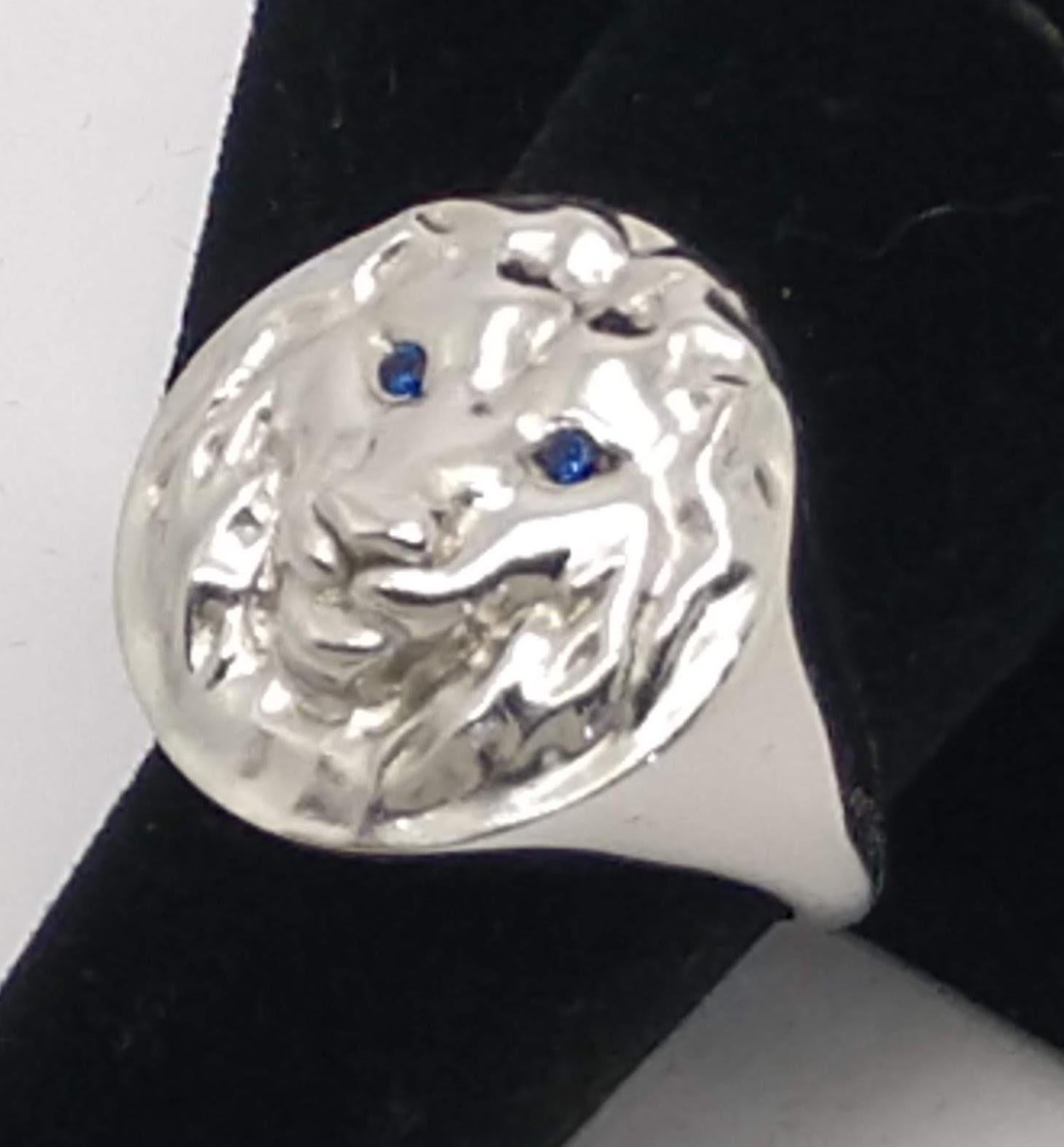 For Sale:  Platinum Sapphire Eyes Lion Head Signet Ring 3