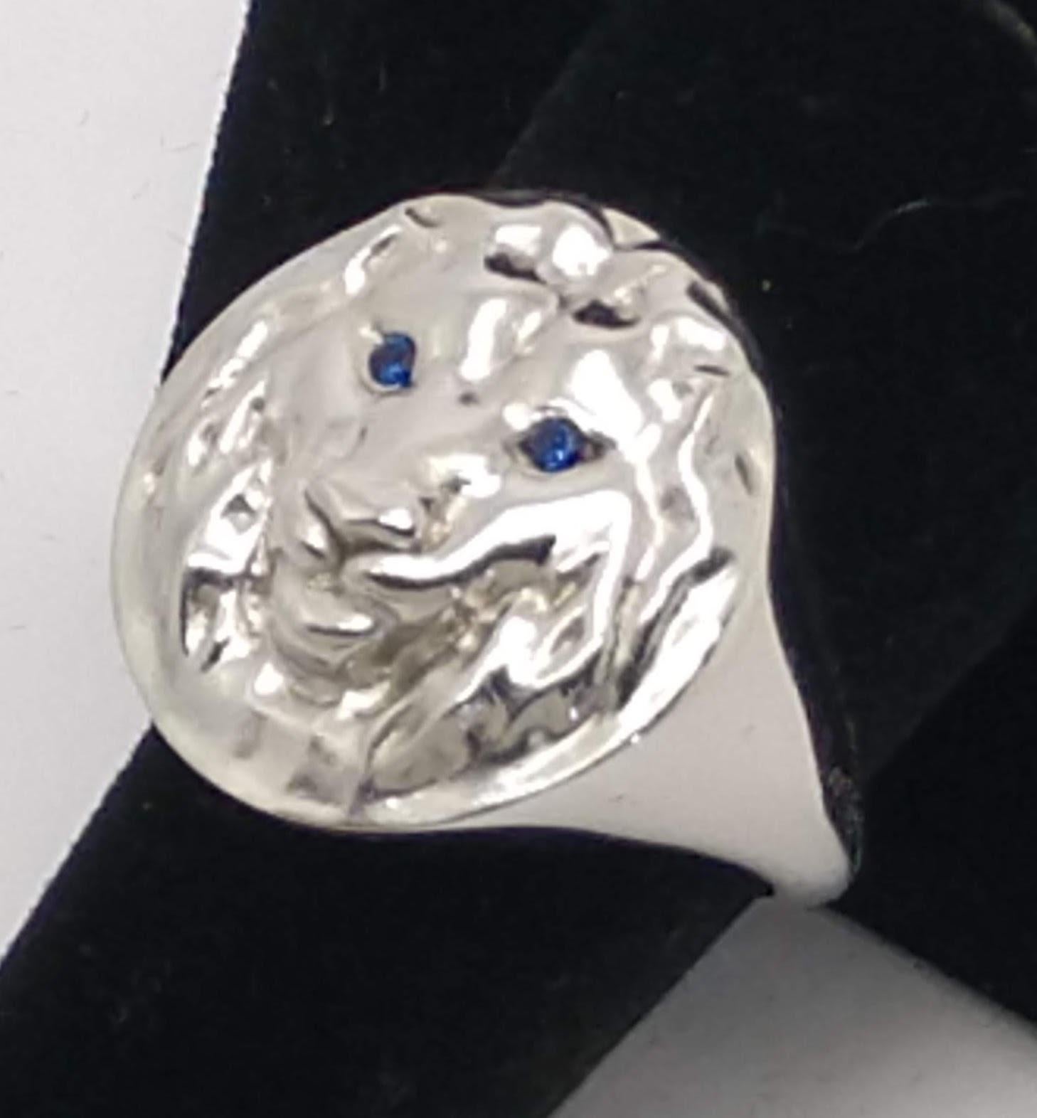 For Sale:  Platinum Sapphire Eyes Solid Lion Head Signet Ring 2