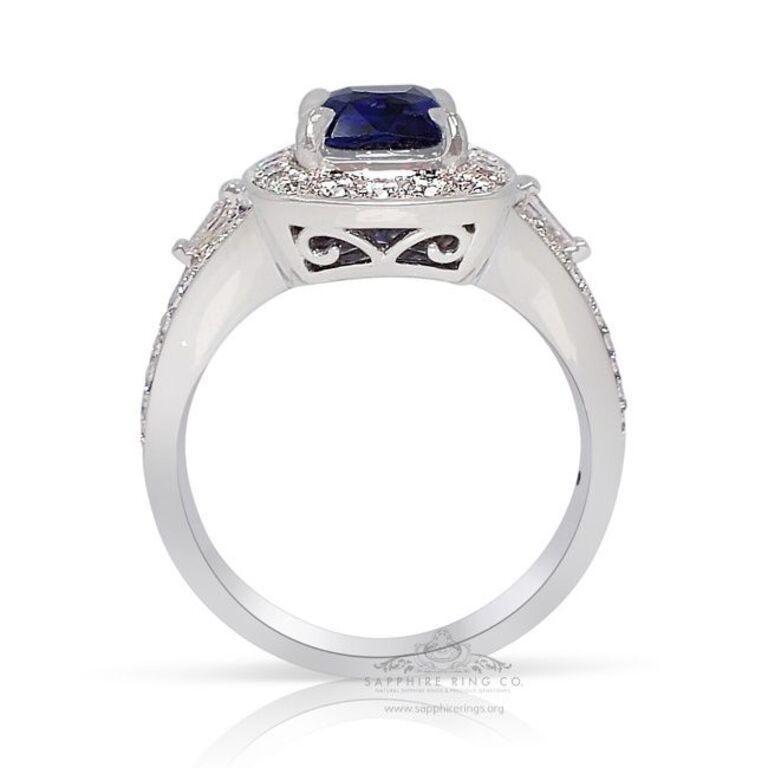 Platinum Sapphire Ring, 3.15 Carat Royal Blue Ceylon Sapphire GIA Certified For Sale 1