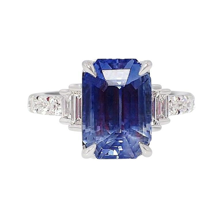 Platin Saphir Ring, 5,03 Karat Smaragd Ceylon natürlicher Saphir GIA zertifiziert im Angebot