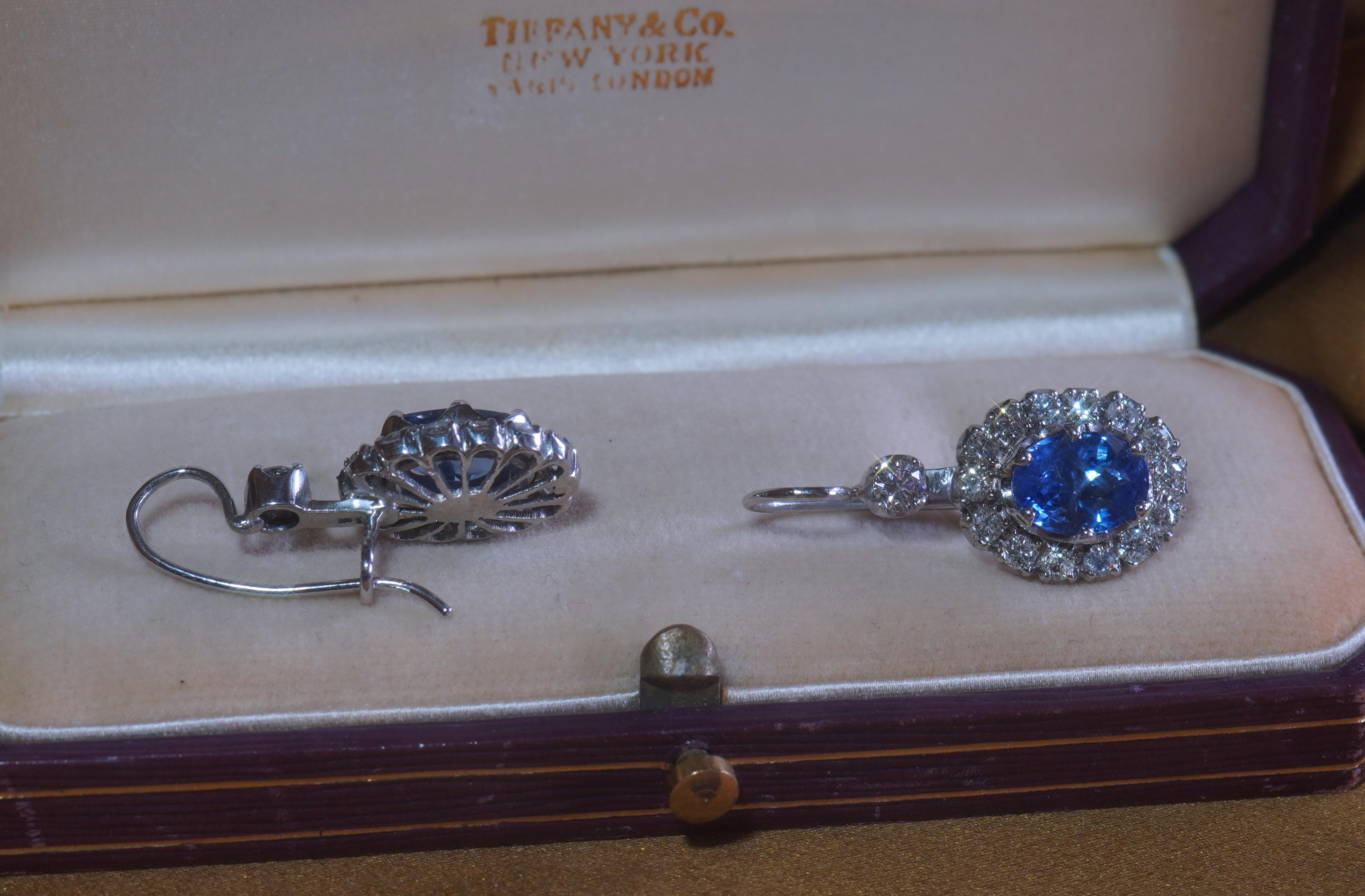 Women's Platinum Sapphire Unheated Diamond GIA Vintage Earrings Sri Lanka Fine 9.12 CTS! For Sale