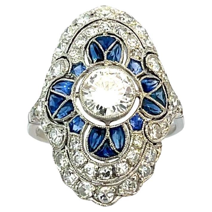 Anello smerlato in platino con diamanti e zaffiri - 5,4g in vendita