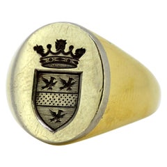 Platinum Seal Ring with an 18 Karat Gold Ring Shank, circa 1950s