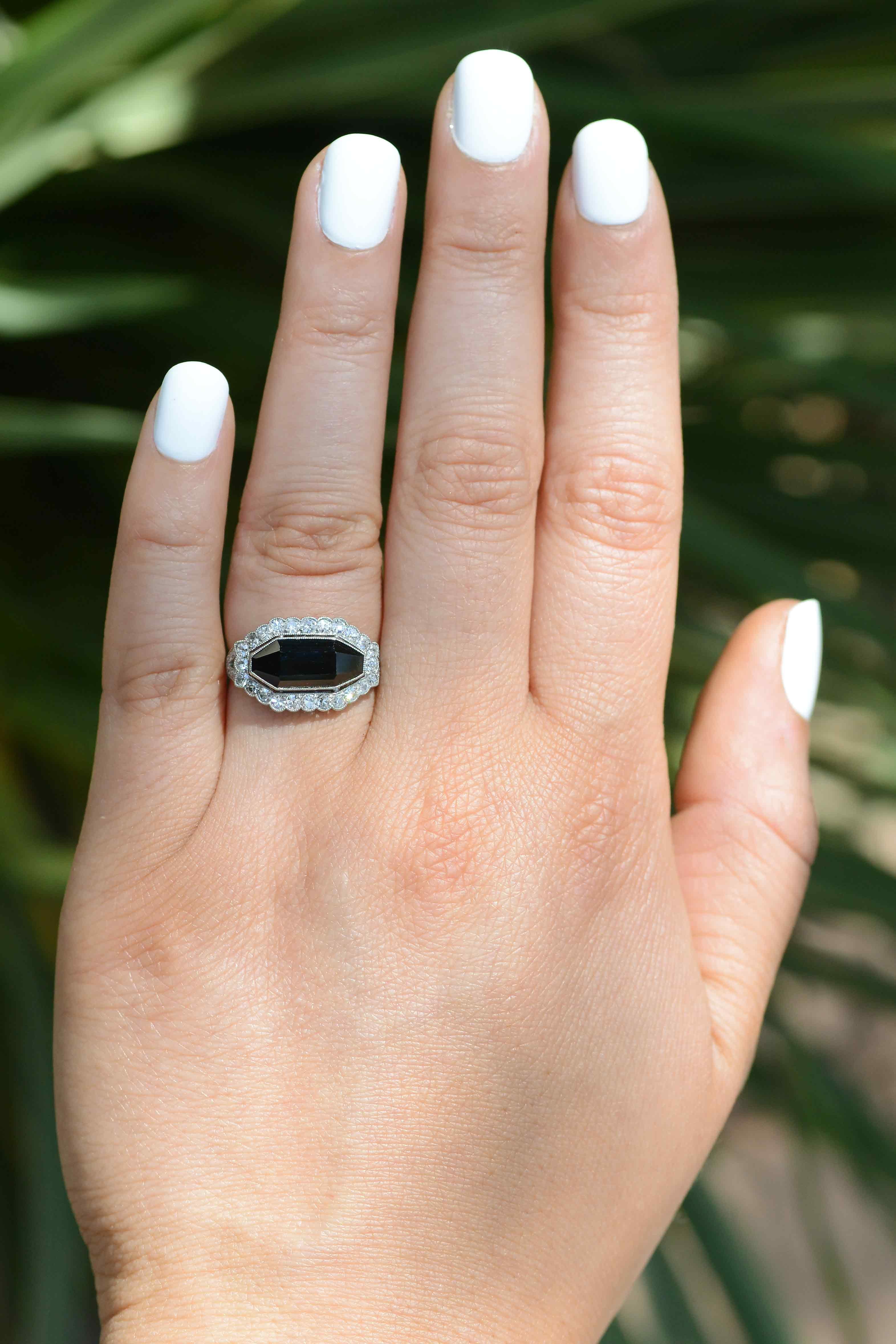 Platinum Shield Cut Sapphire Diamond Art Deco Engagement Ring Gemstone Bridal In Good Condition In Santa Barbara, CA