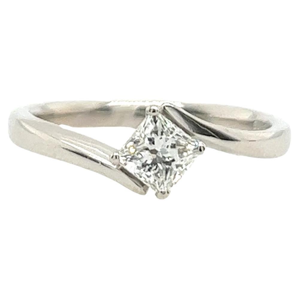 Platinum Solitaire Diamond Ring Set With 0.40ct Princess Cut Diamond For Sale