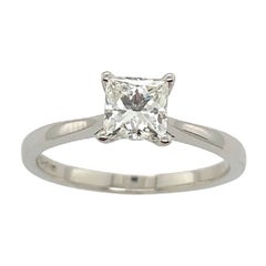 Platin Solitär Diamantring mit 0,62 Karat H/VVS2 Quadratischer Modified Diamant
