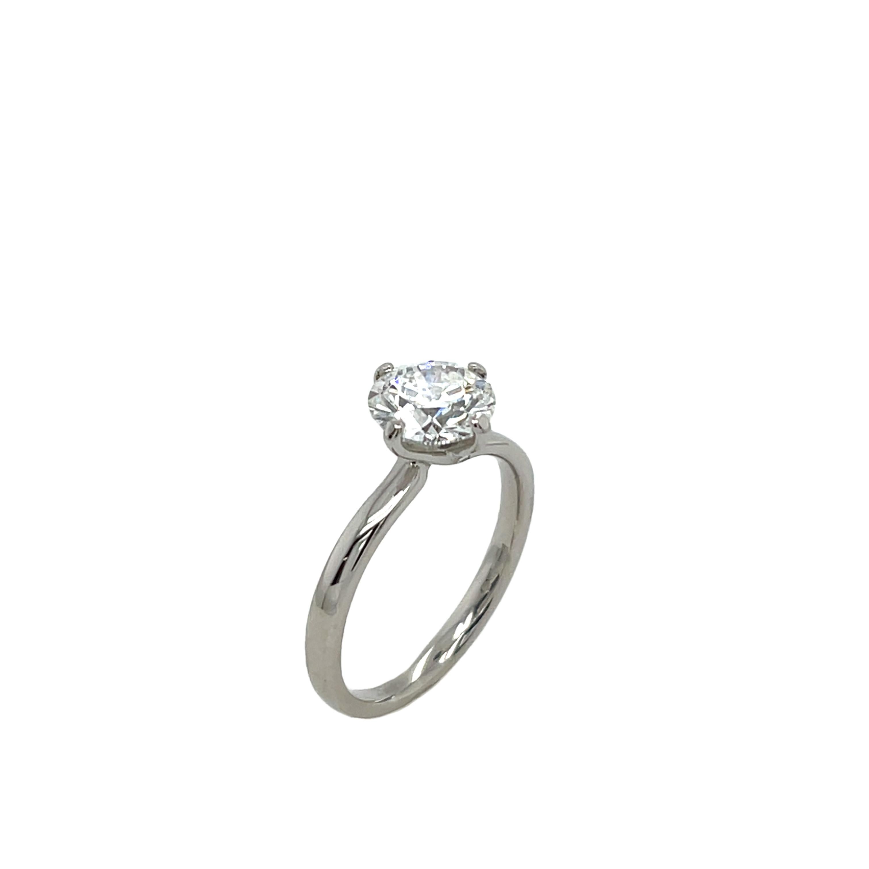 Platinum Solitaire Diamond Ring Set With 1.30ct Round Cut Diamond 1
