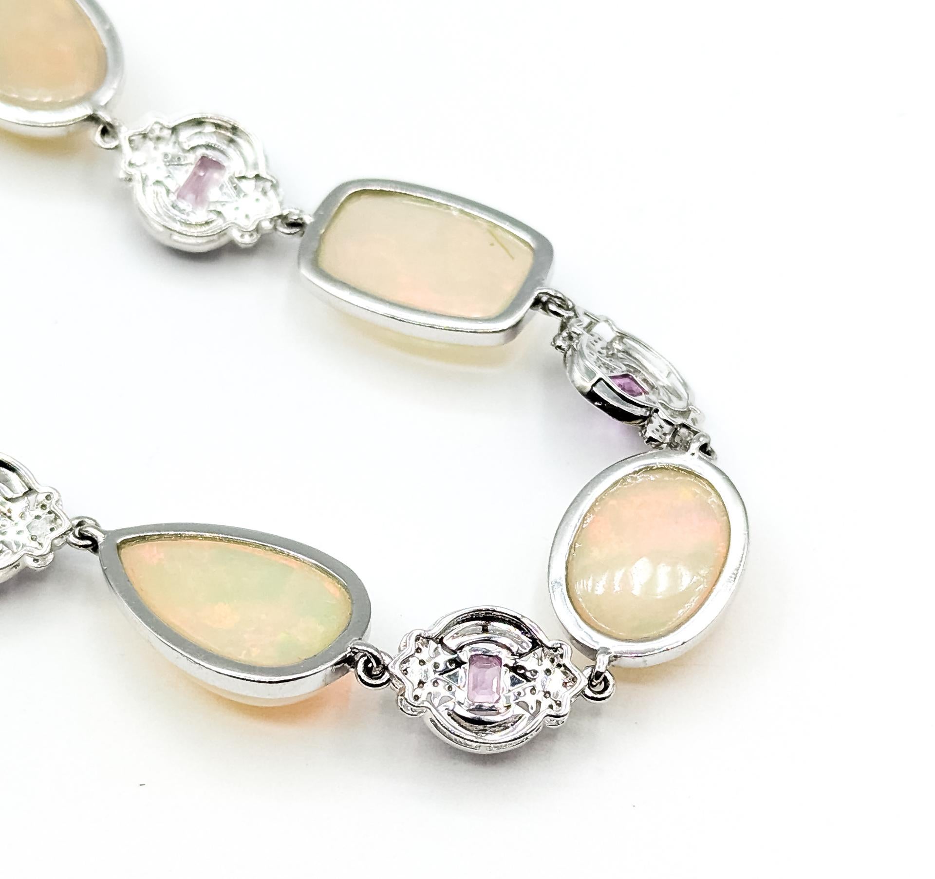 Collana in platino con smalto nero, diamanti, zaffiri rosa ed etiopi in vendita 4