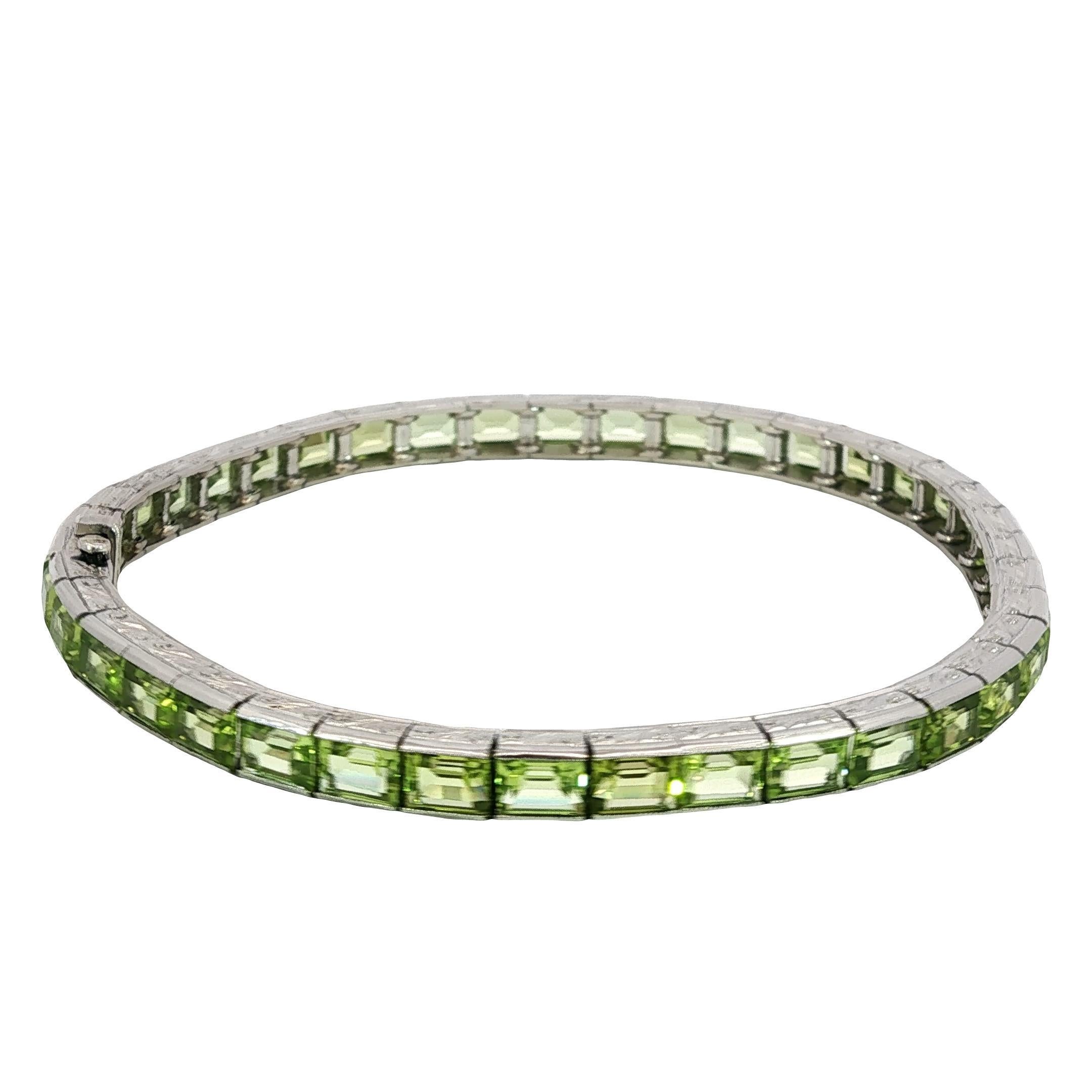Pulsera Línea Recta Platino Peridoto Estilo Art Decó ~17.5ctw Peridoto en venta 5