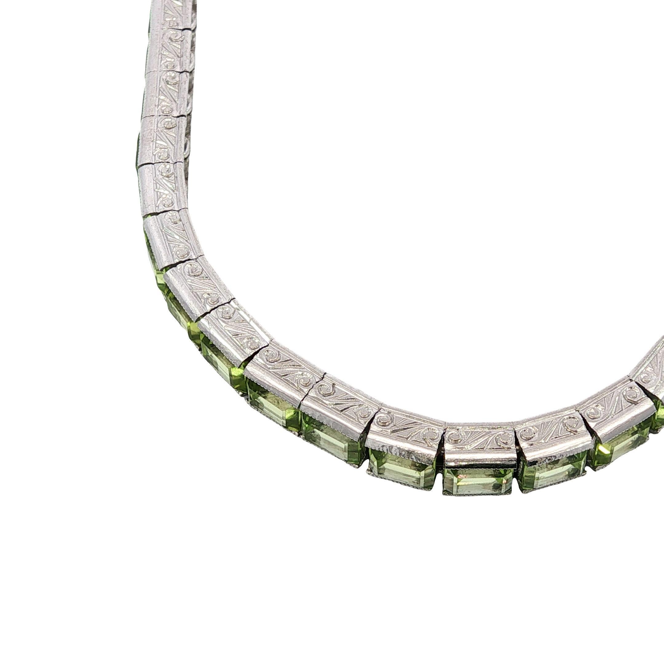 Pulsera Línea Recta Platino Peridoto Estilo Art Decó ~17.5ctw Peridoto en venta 4