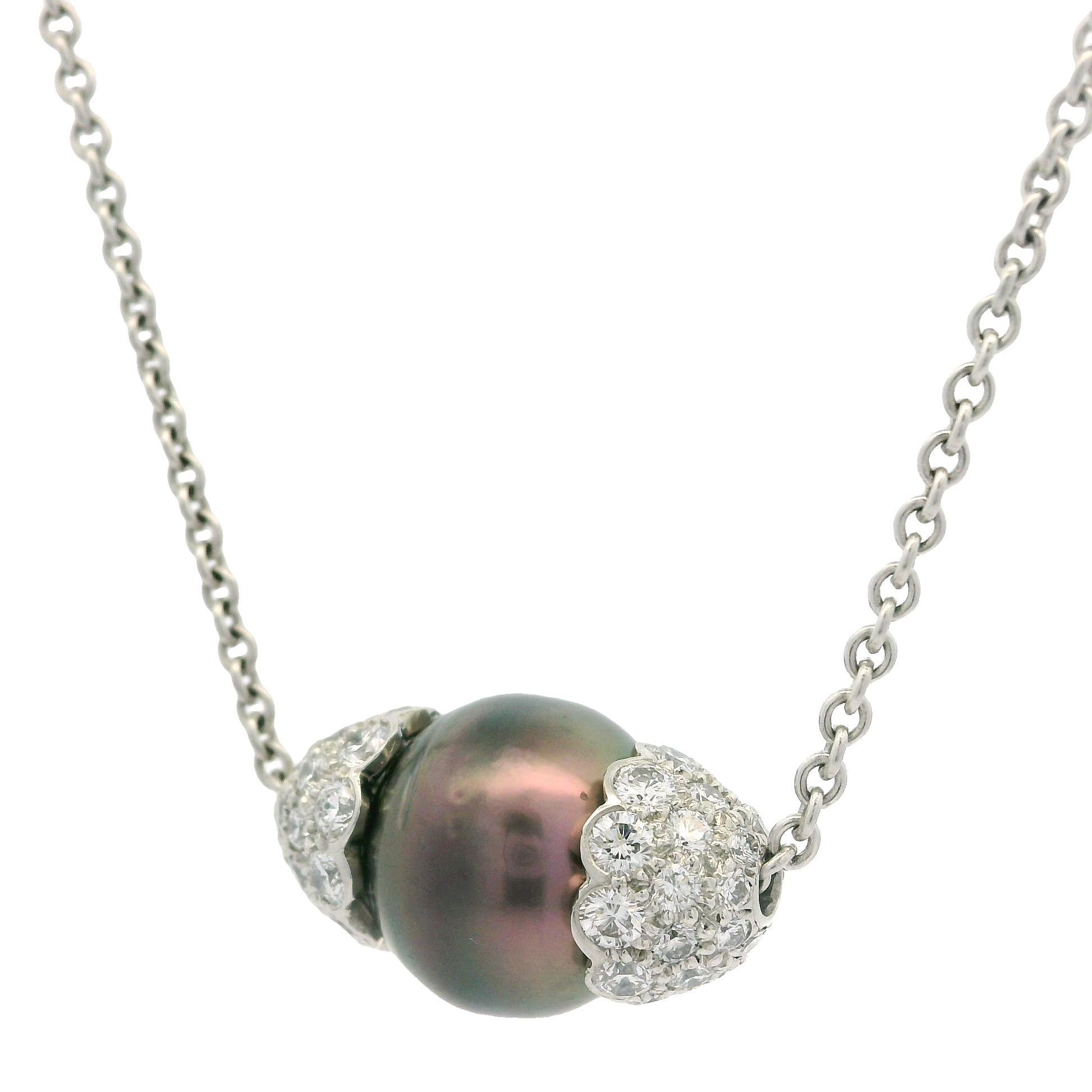 De las mujeres Colgante de perla de Tahití y diamantes en platino sobre collar de eslabones de cable de 15,5 en venta