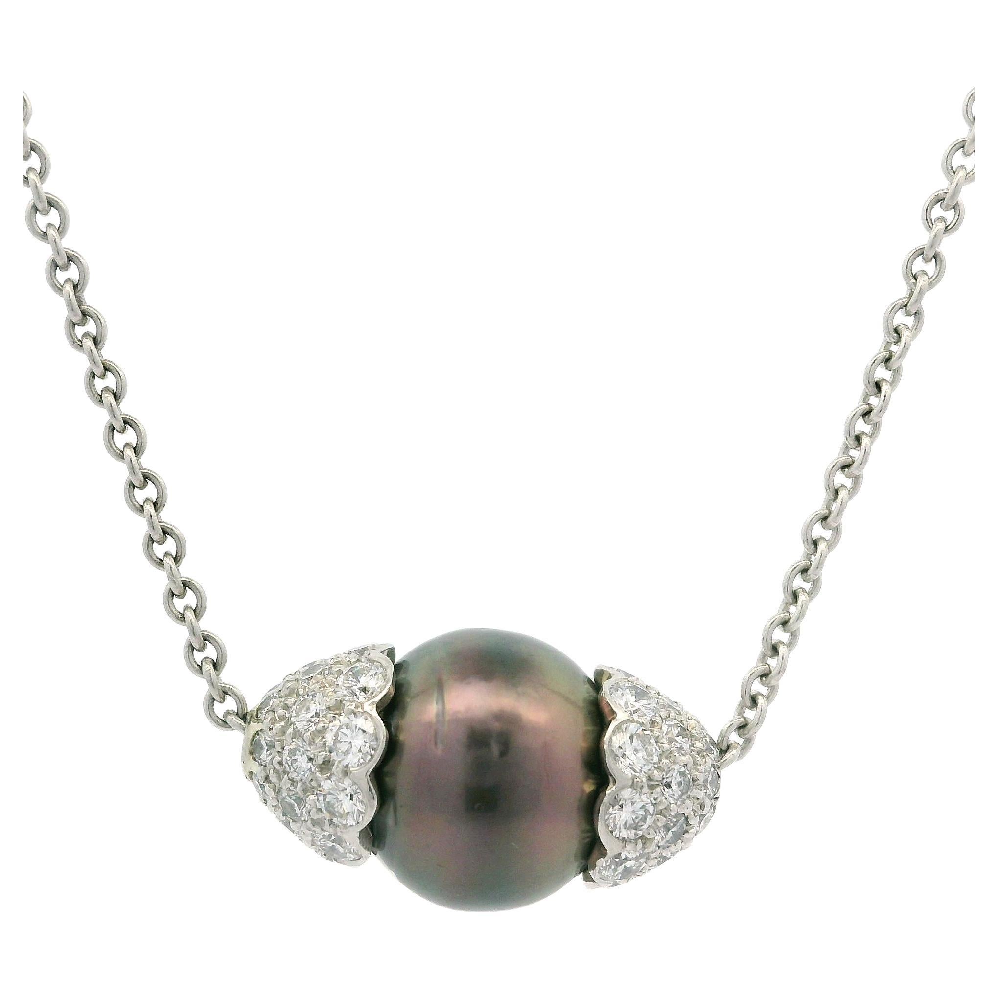 Colgante de perla de Tahití y diamantes en platino sobre collar de eslabones de cable de 15,5 en venta