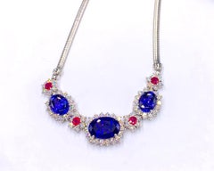 Collier de tanzanites, rubis et diamants