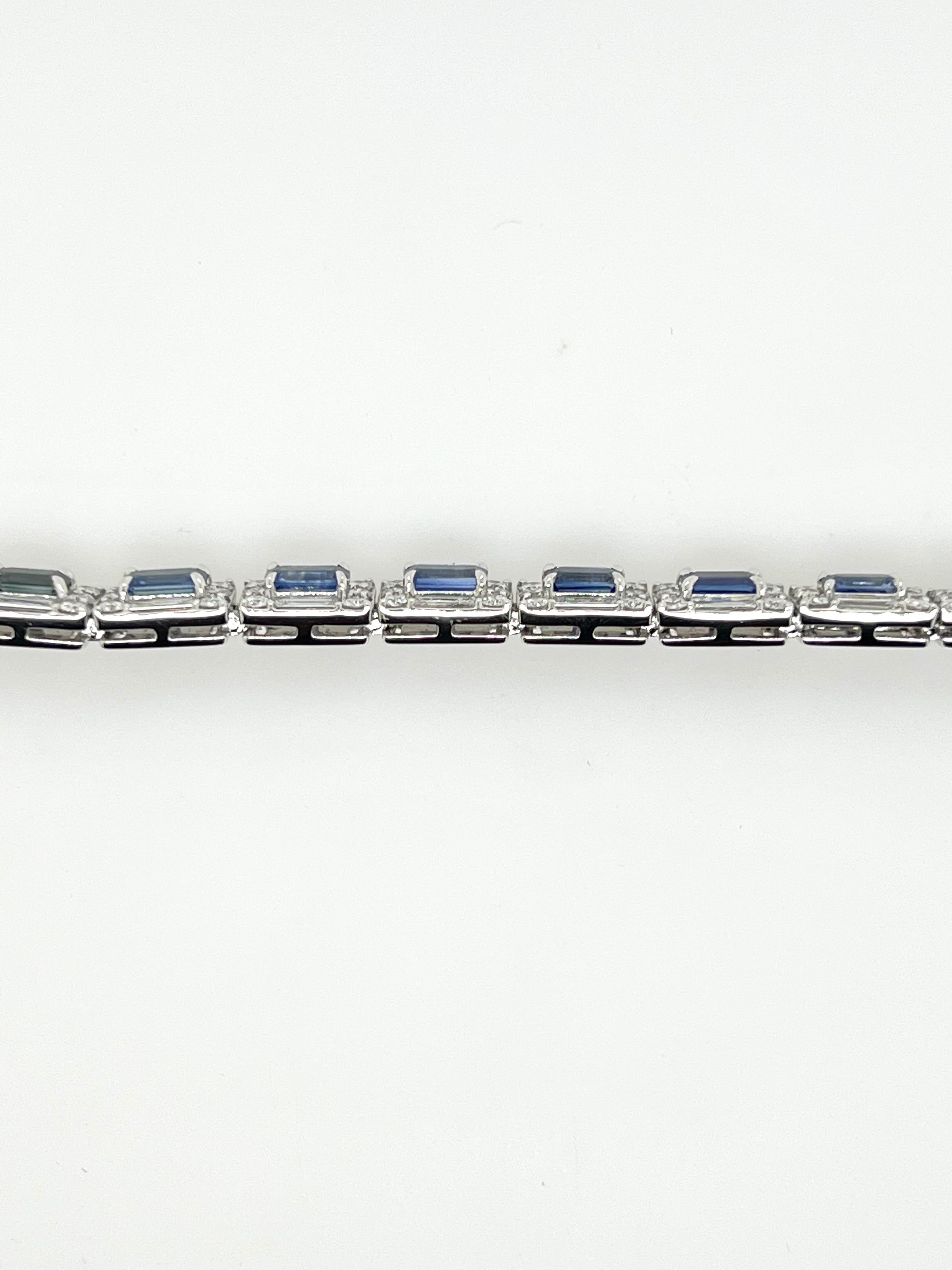 Platinum Tennis Bracelet with Emerald Cut Sapphires & Diamond In New Condition In Carrollton, TX