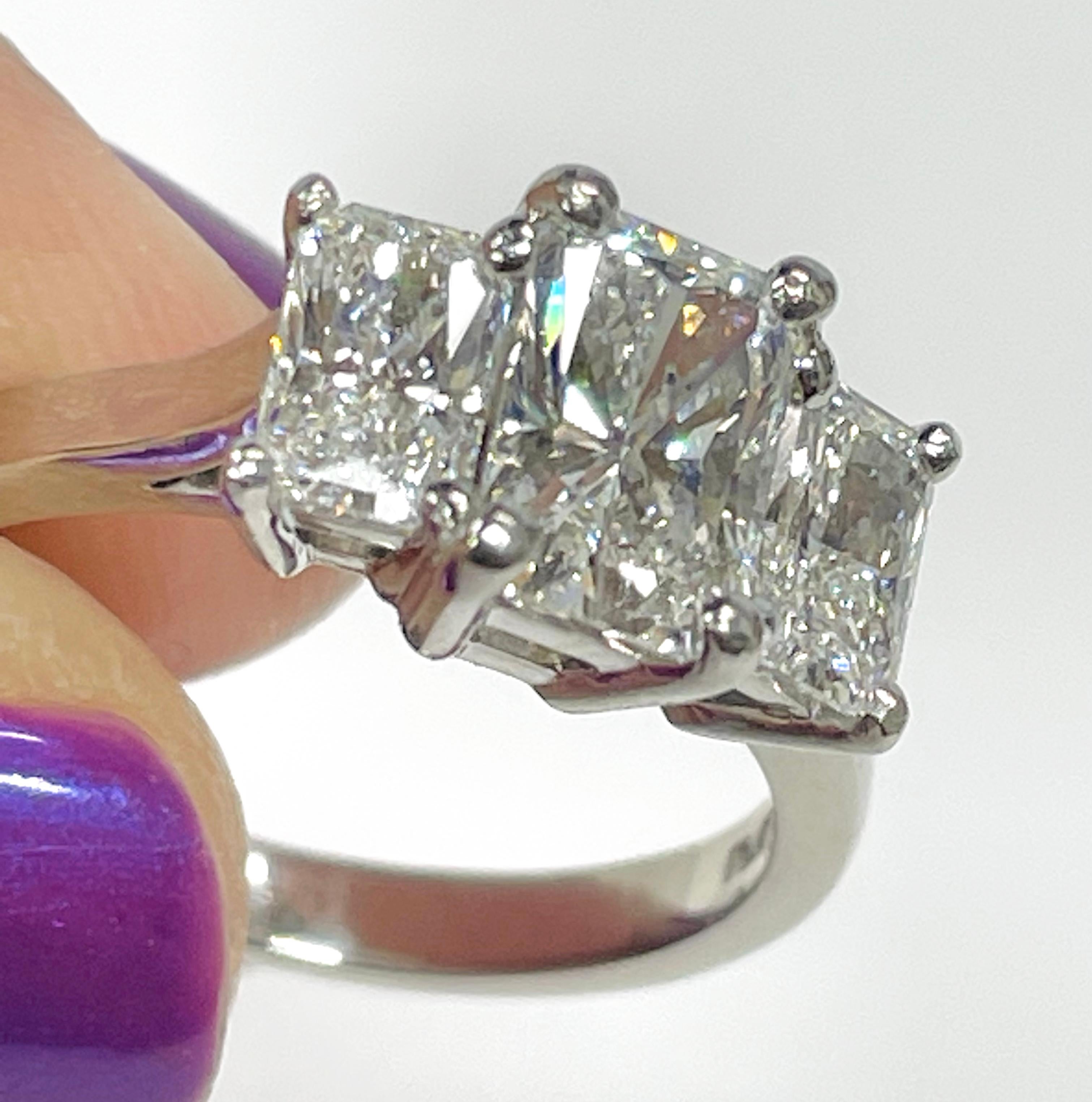 Radiant Cut Platinum Three Diamond Ring, 1.92ctw For Sale