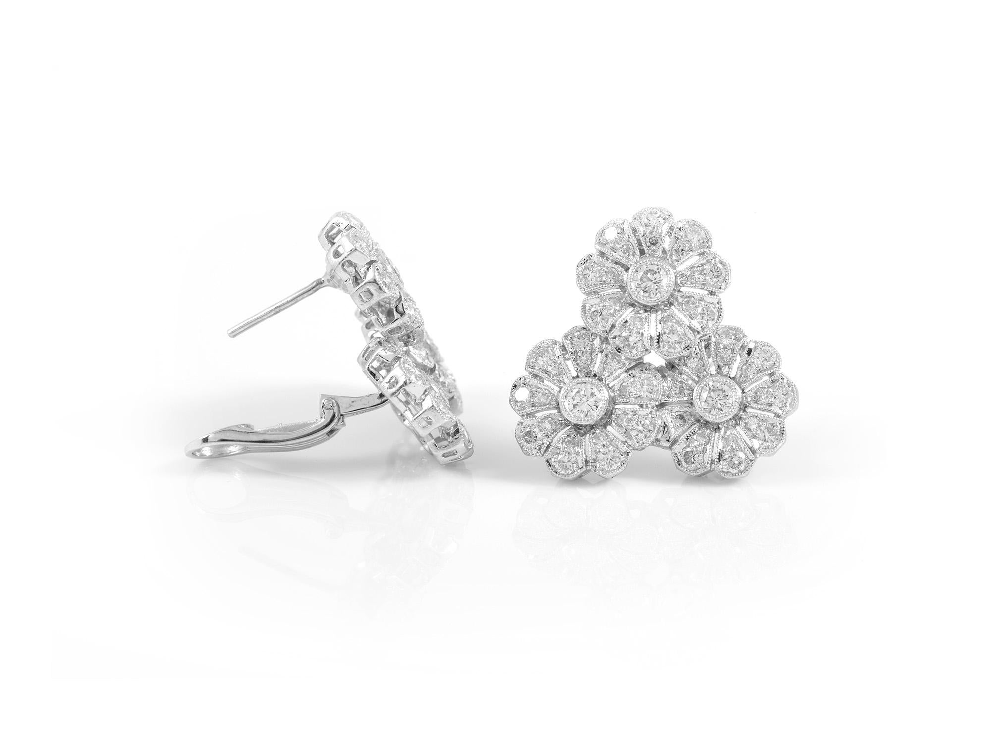 Platinum Three Diamonds Flowers Together Earrings In Excellent Condition For Sale In New York, NY