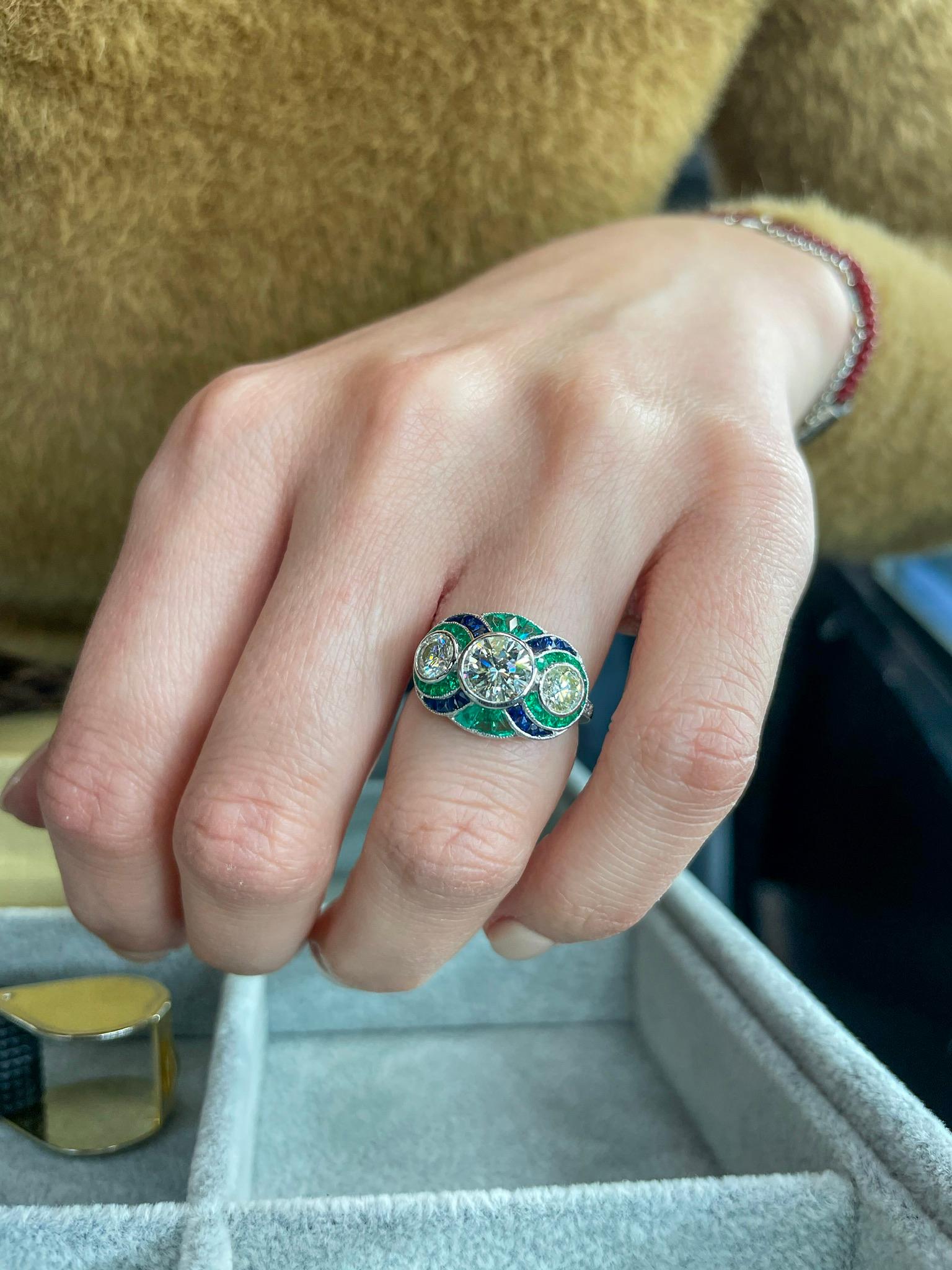 Platinum Three Stone Diamond, Emerald and Sapphire Three Stone Ring In Good Condition In New York, NY