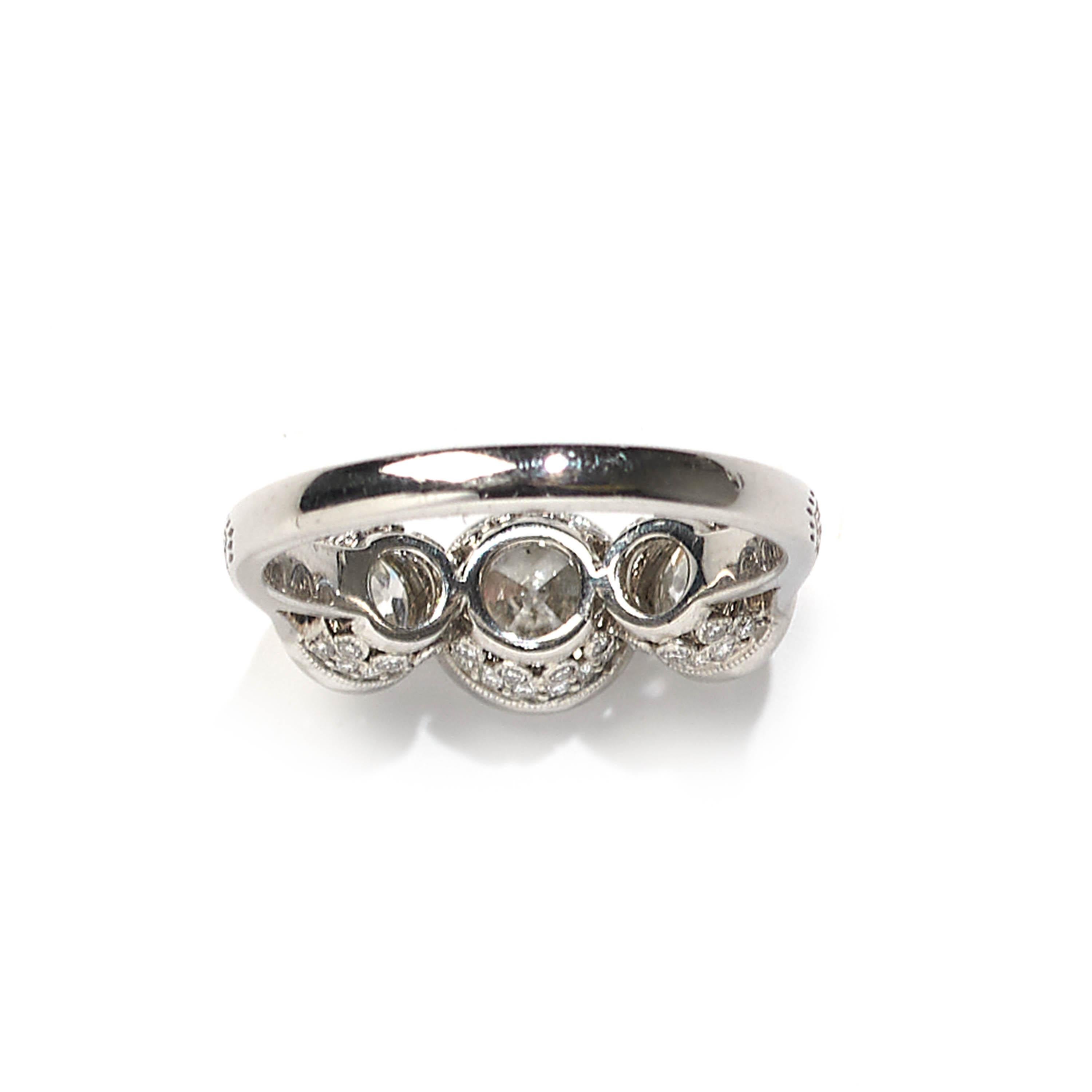 Platinum Three Stone Diamond Ring, 2.48 Carat In Excellent Condition In London, GB
