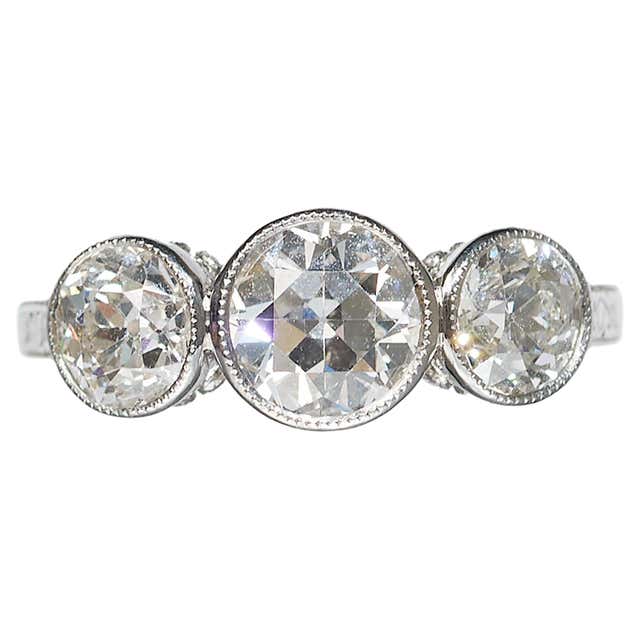 Tacori Platinum Carved Three-Stone Style Ring Setting For Sale at ...