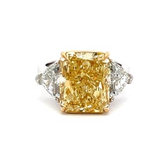 Platinum Three-Stone Ring 9.35ct Radiant & Sheild Shape Diamonds Size 6.5 GIA