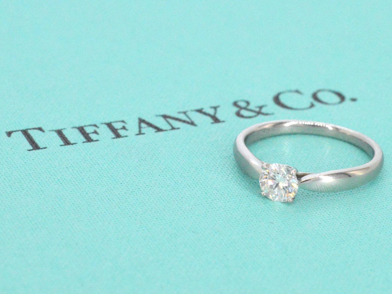 Platinum Tiffany & Co Ring For Sale 3