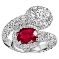 Bague Toi & Moi en platine avec rubis de 2,4 carats et diamant de 1,55 carat