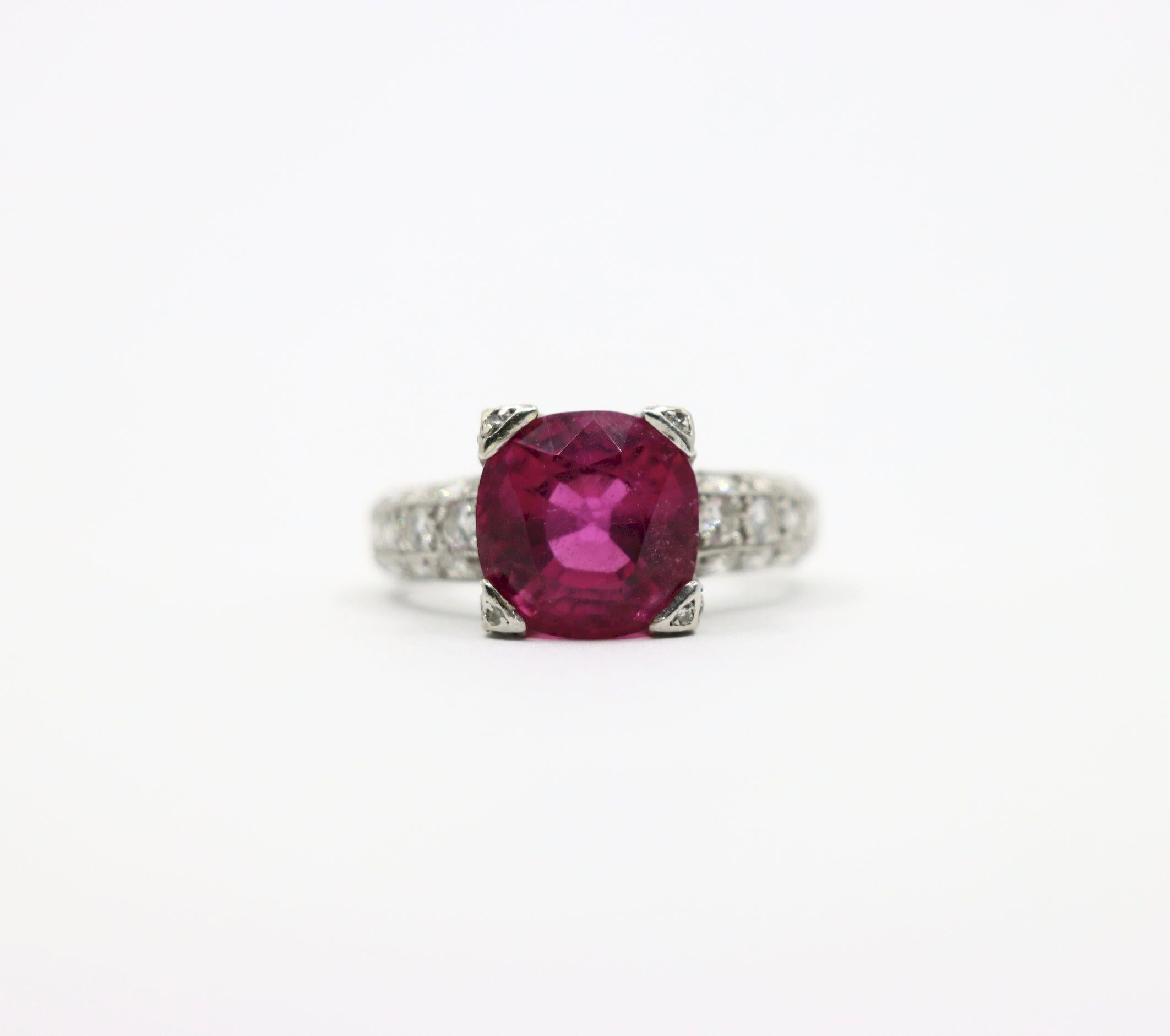 Platinum Tourmaline Diamonds Ring In Good Condition For Sale In Flushing, NY