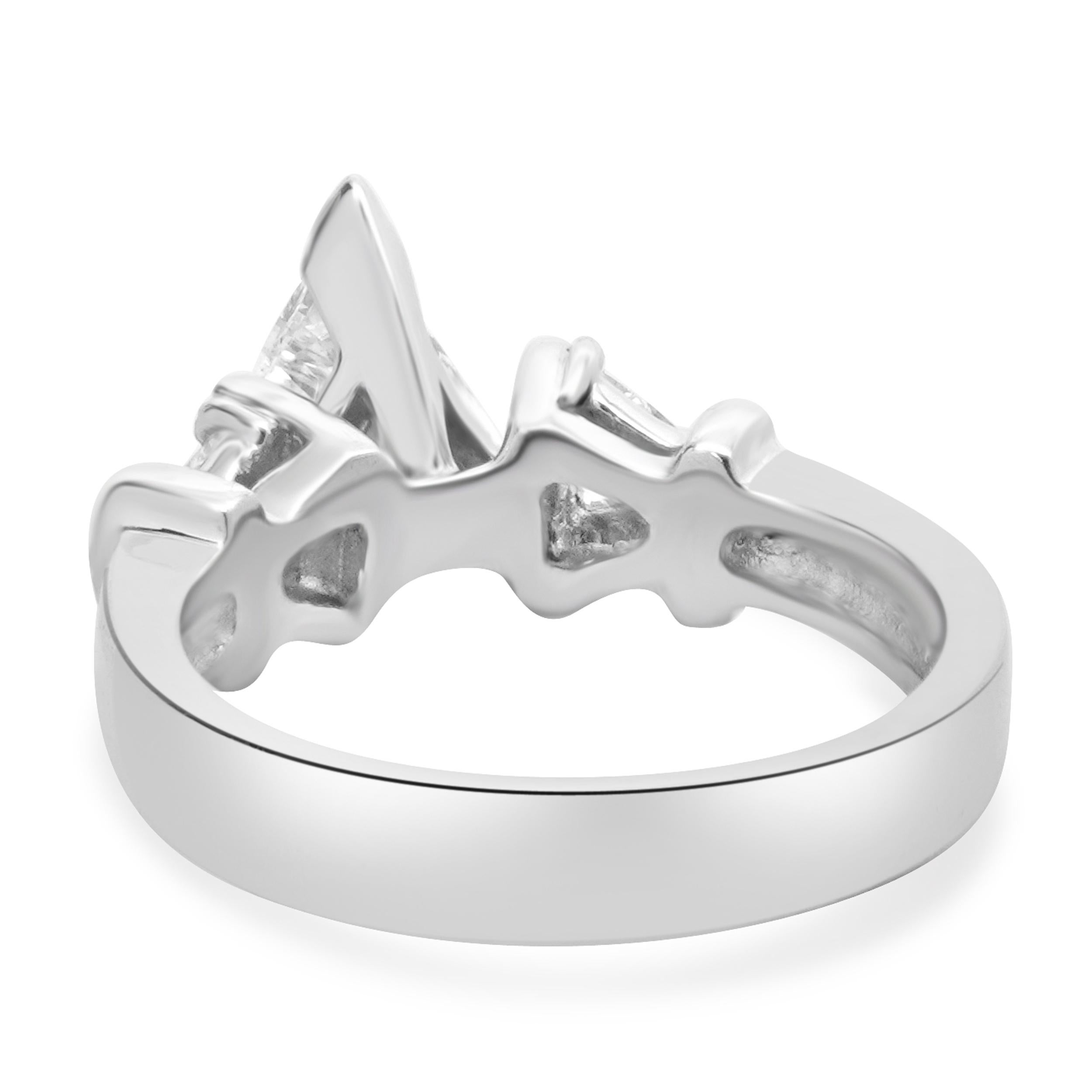Platinum Trillion Cut Diamond Engagement Ring In Excellent Condition For Sale In Scottsdale, AZ