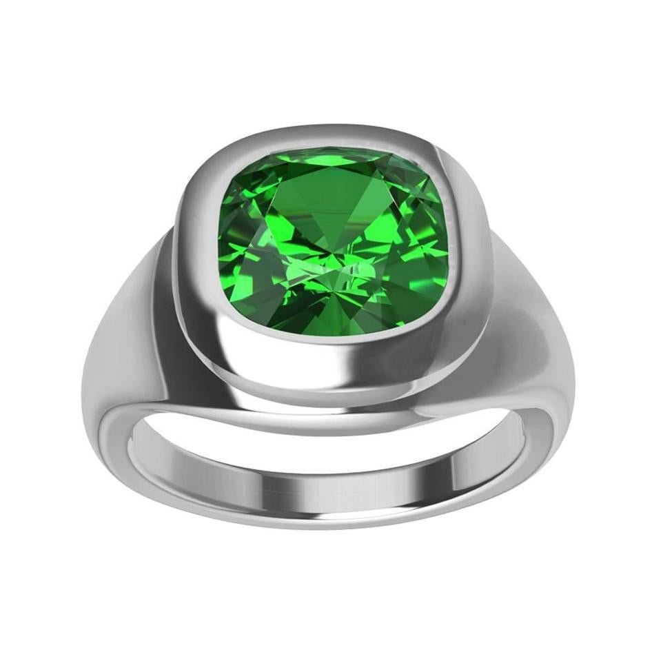 Platinum 2.39 Carats Tsavorite Sculpture Ring For Sale