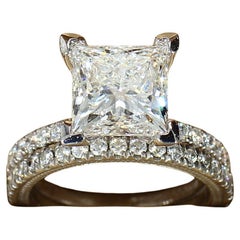 Platinum Verragio Engagement Ring Set with Lab-Grown 3ct Princess Diamond Center Used Platinum Verragio Engagement Ring Set with Lab-Grown 3ct Princess Diamond Center